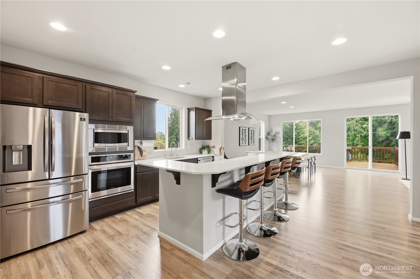 9907 13th Street SE