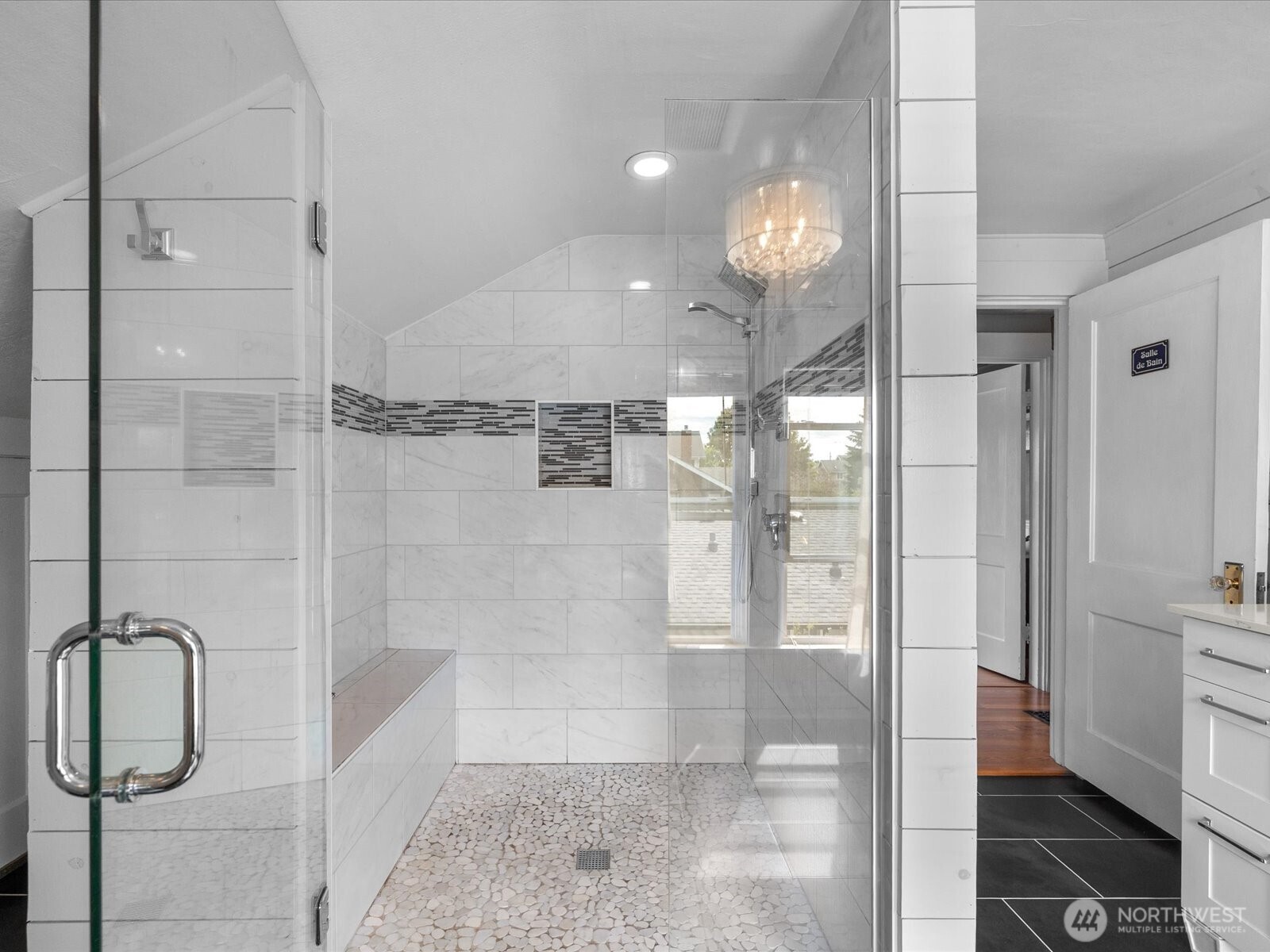 2919 Leonard Drive