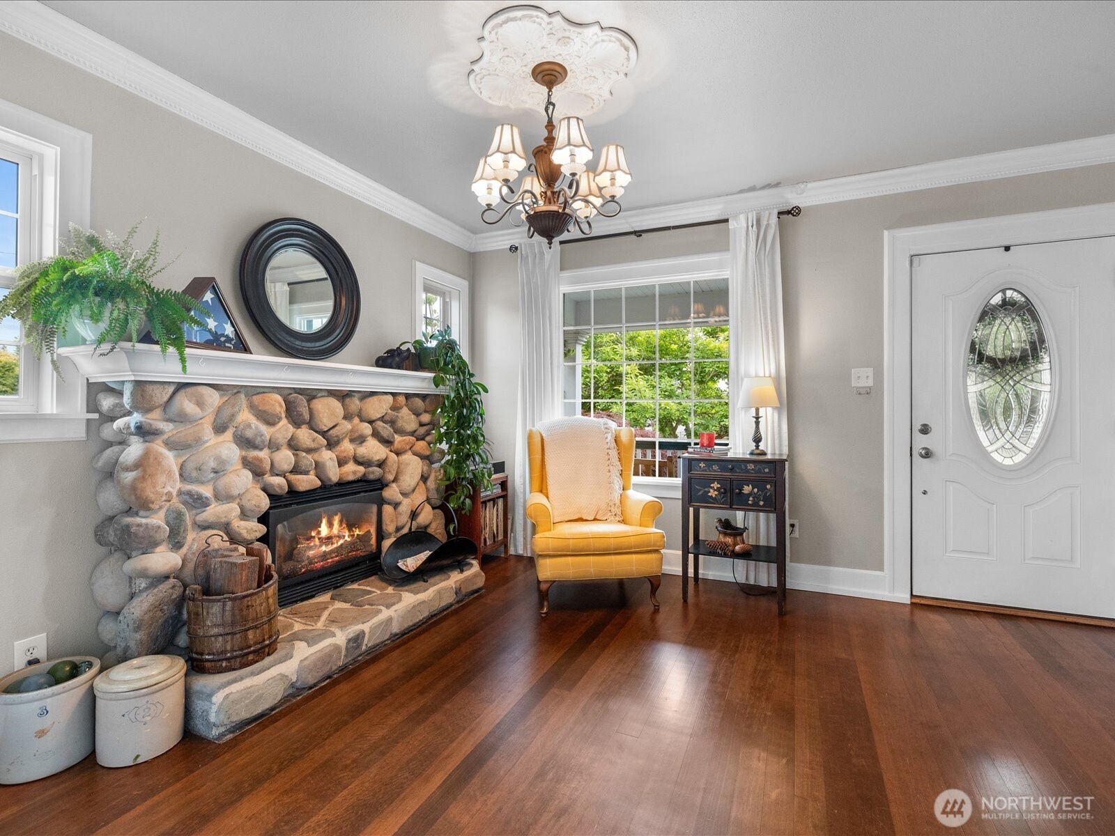 2919 Leonard Drive