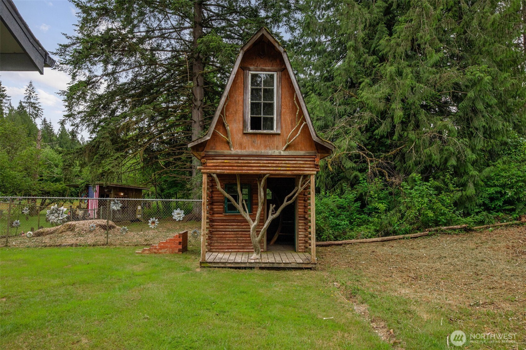 221 Russell Road