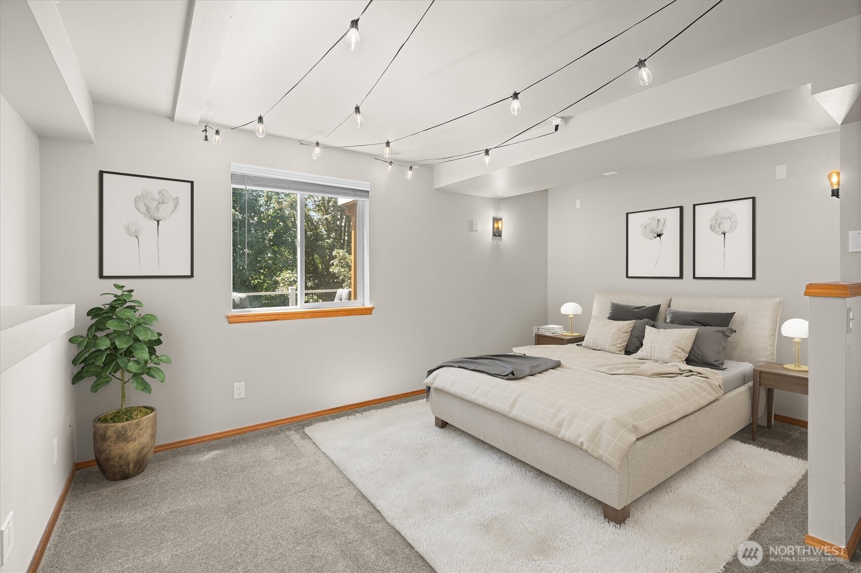 30 79th Drive NE
