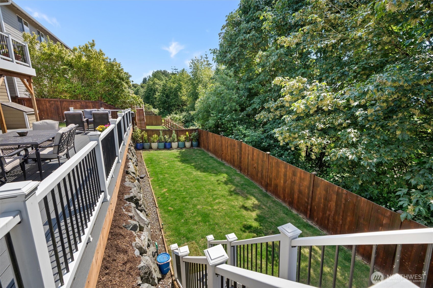 30 79th Drive NE