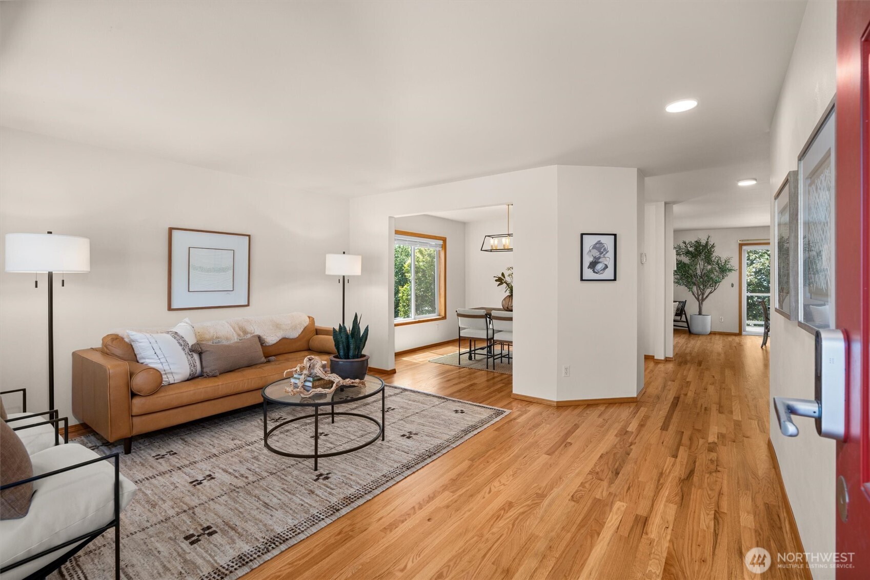 30 79th Drive NE