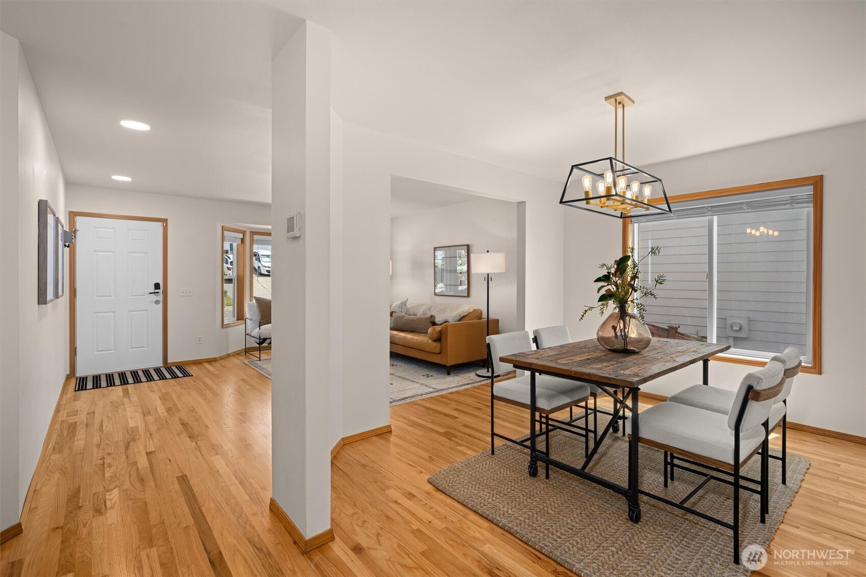 30 79th Drive NE