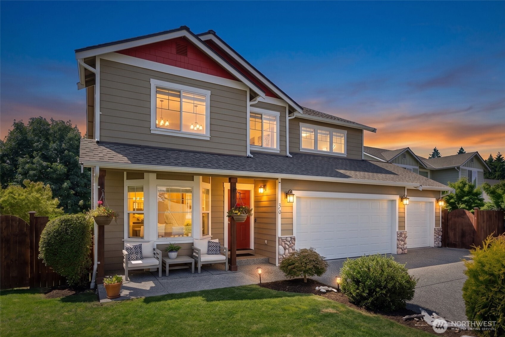 30 79th Drive NE