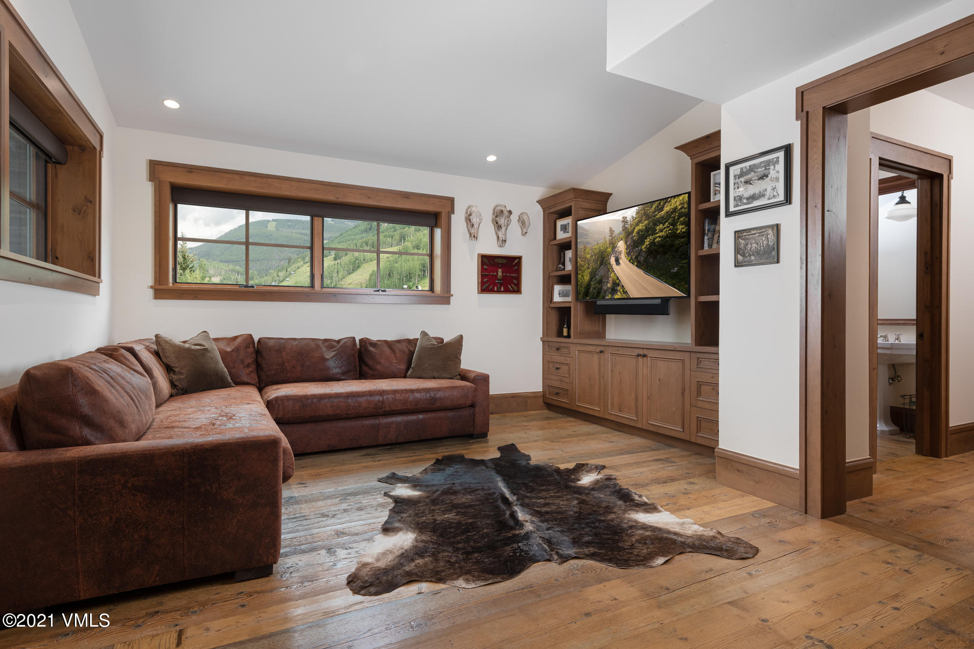 1 Willow Bridge Road | SOLD