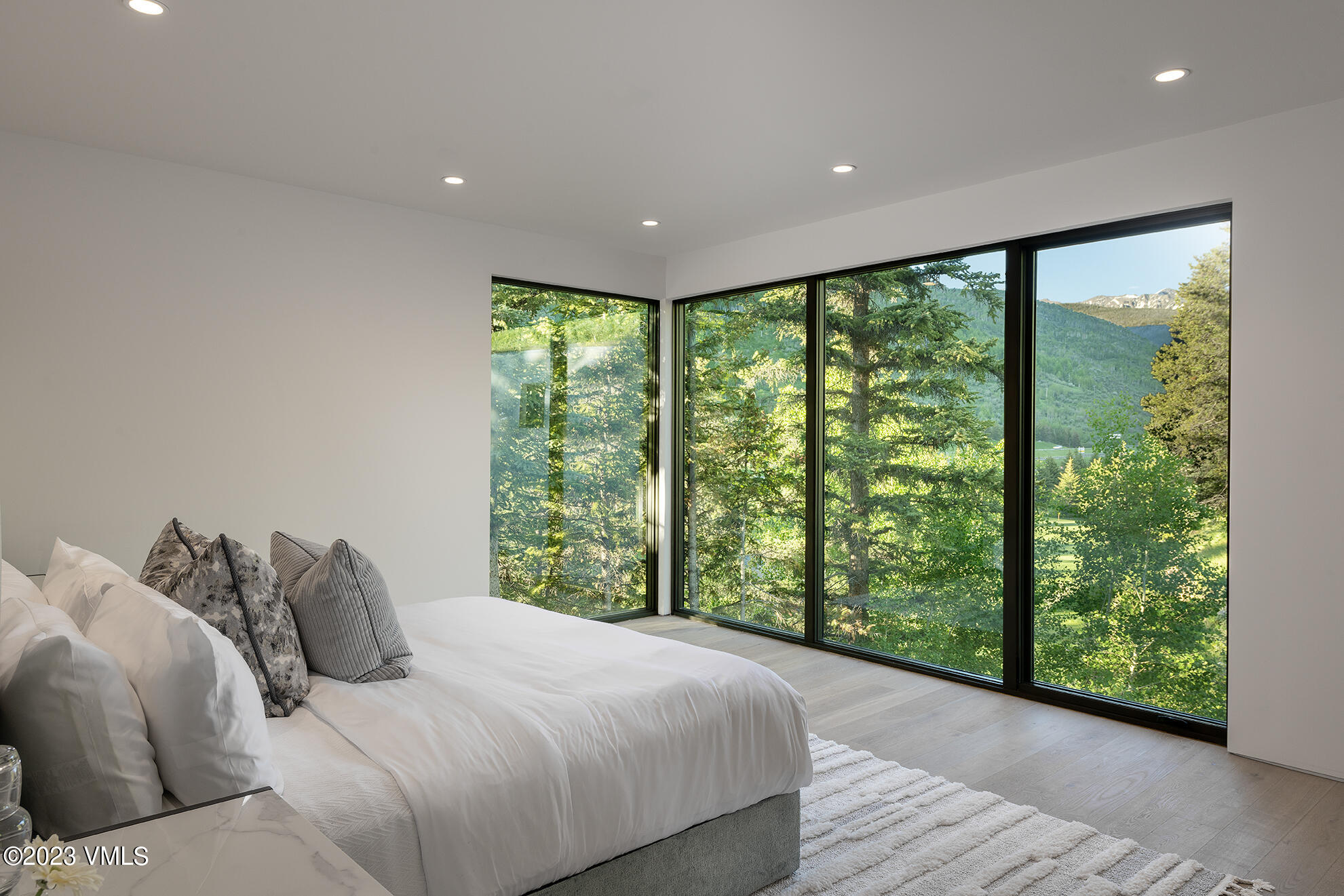 1031 Eagles Nest Circle | SOLD