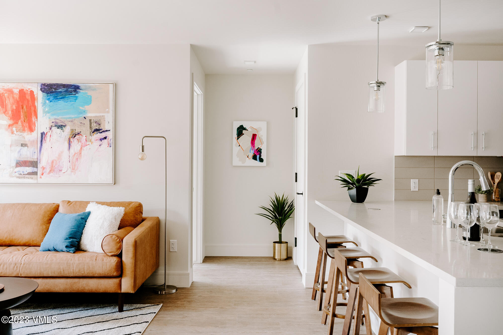 430 S Frontage Road E, E