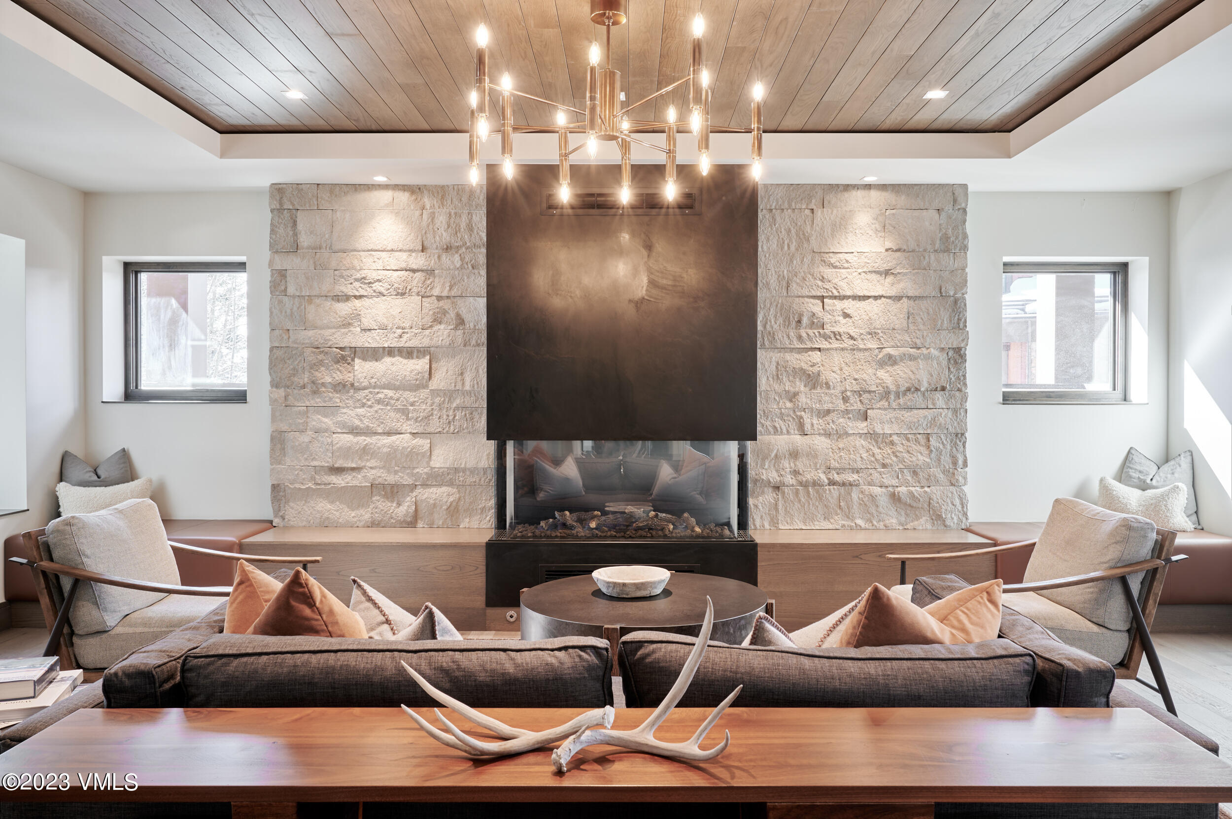 430 S Frontage Road E, E