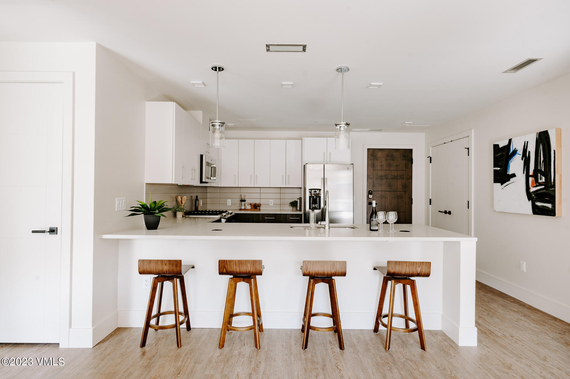 430 S Frontage Road E, E