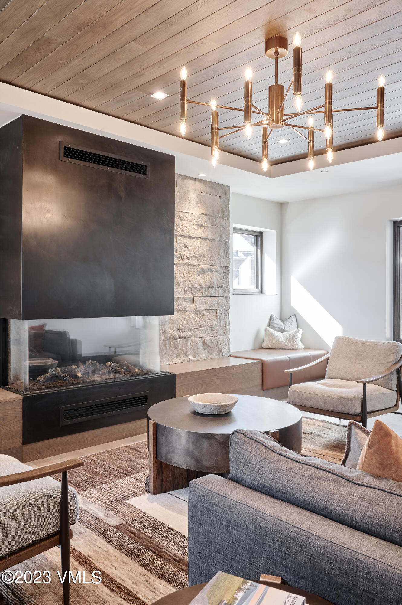 430 S Frontage Road E, E