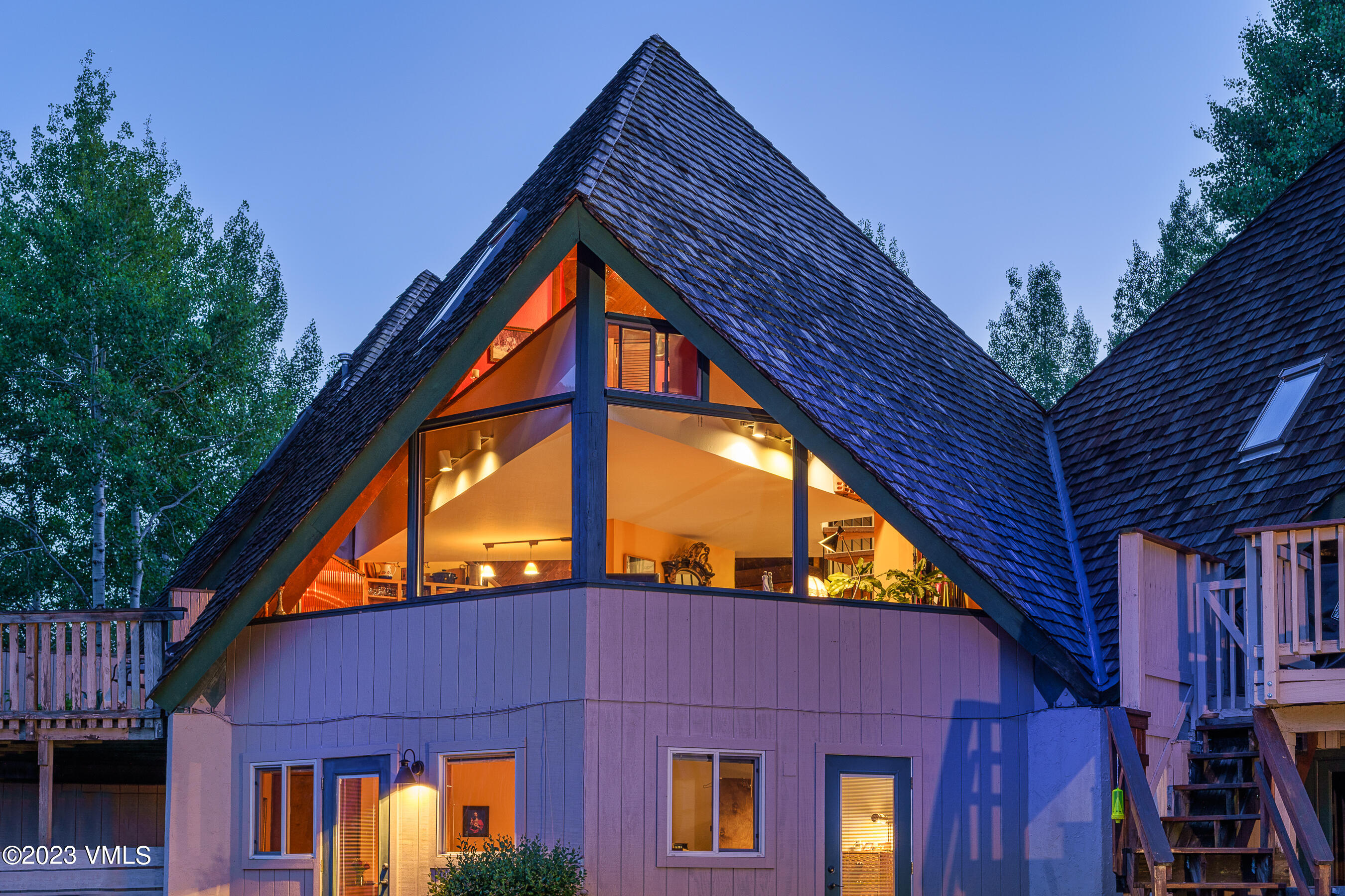 1400 Lions Ridge Loop, A2