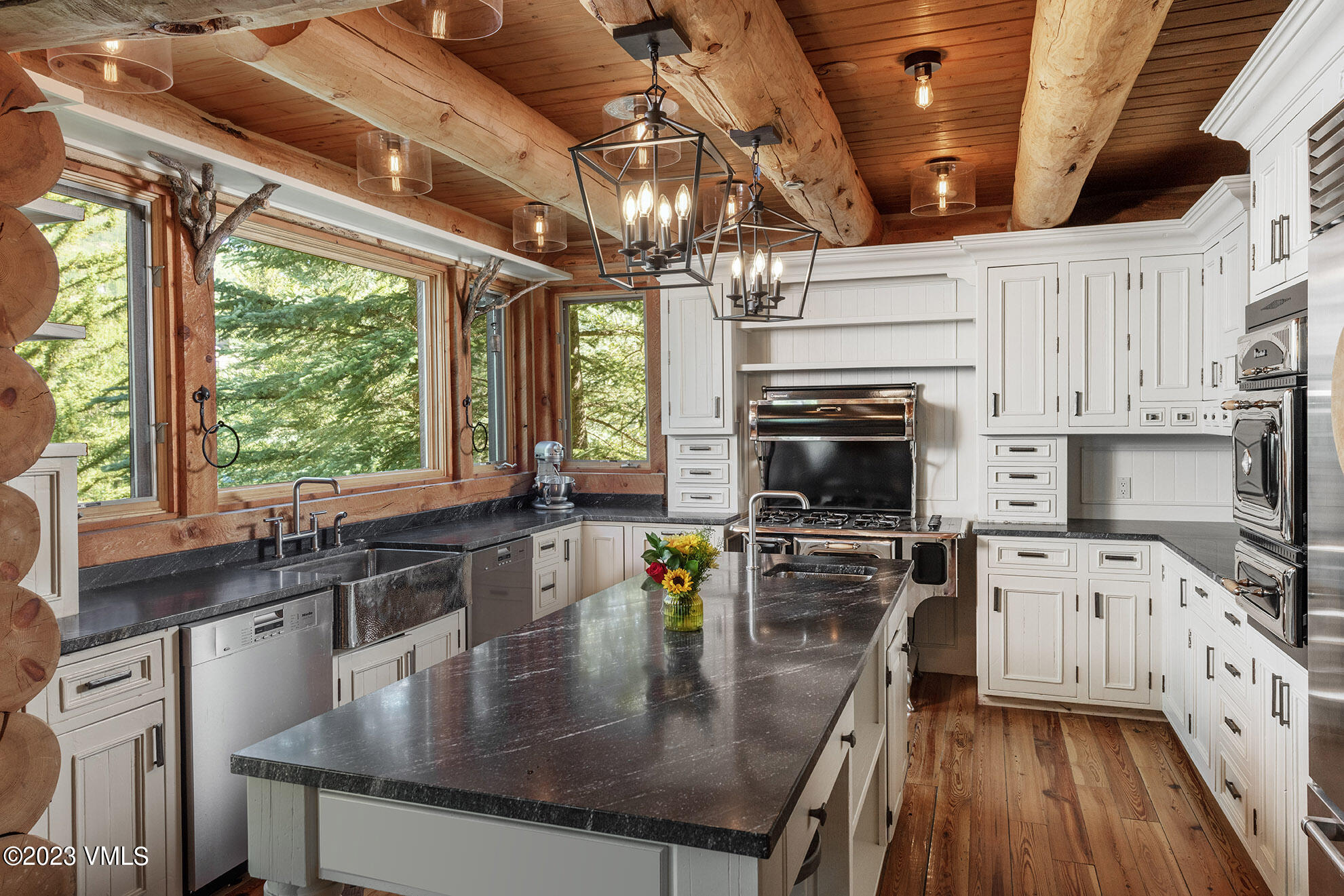 1295 Westhaven Circle | SOLD