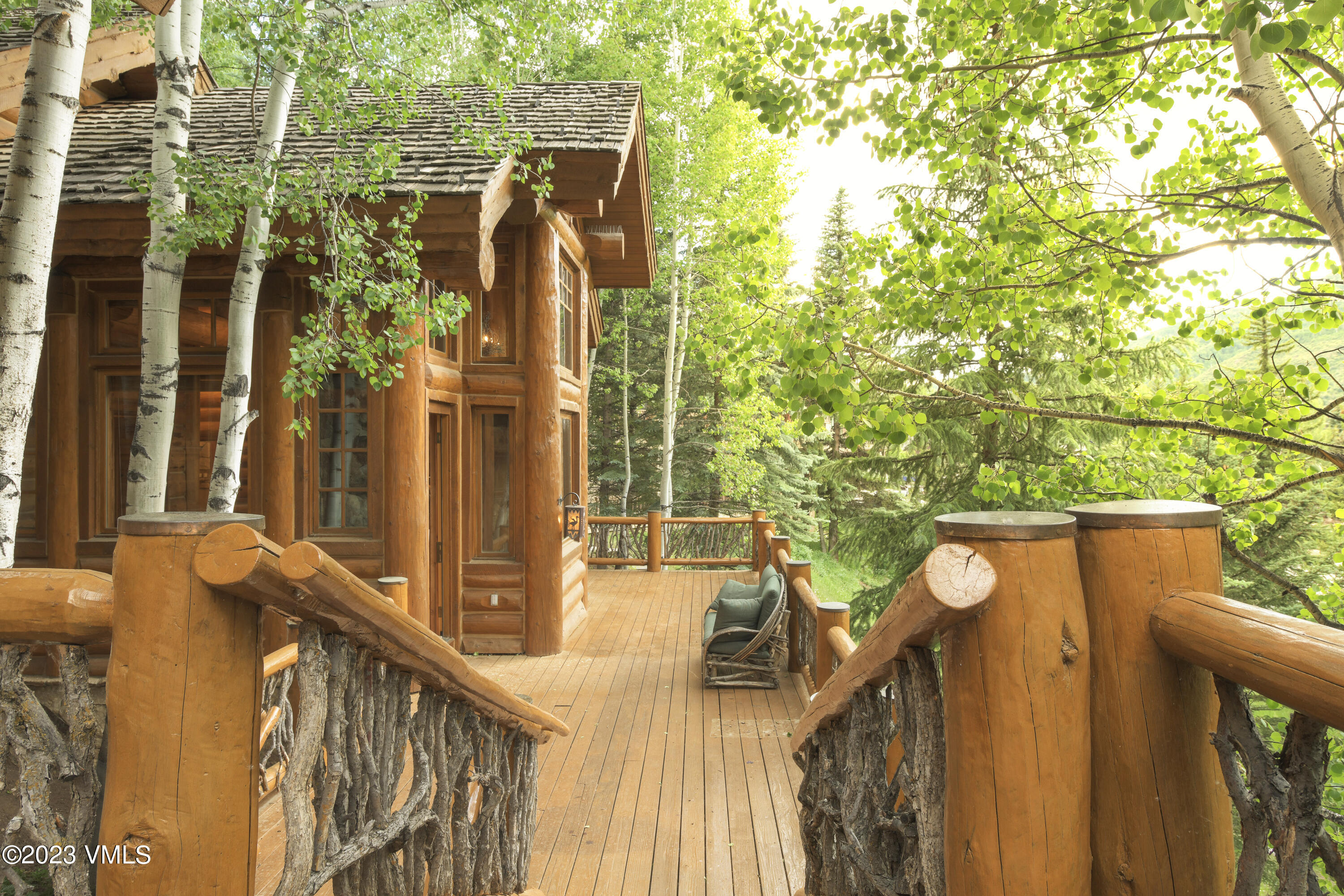 1295 Westhaven Circle | SOLD