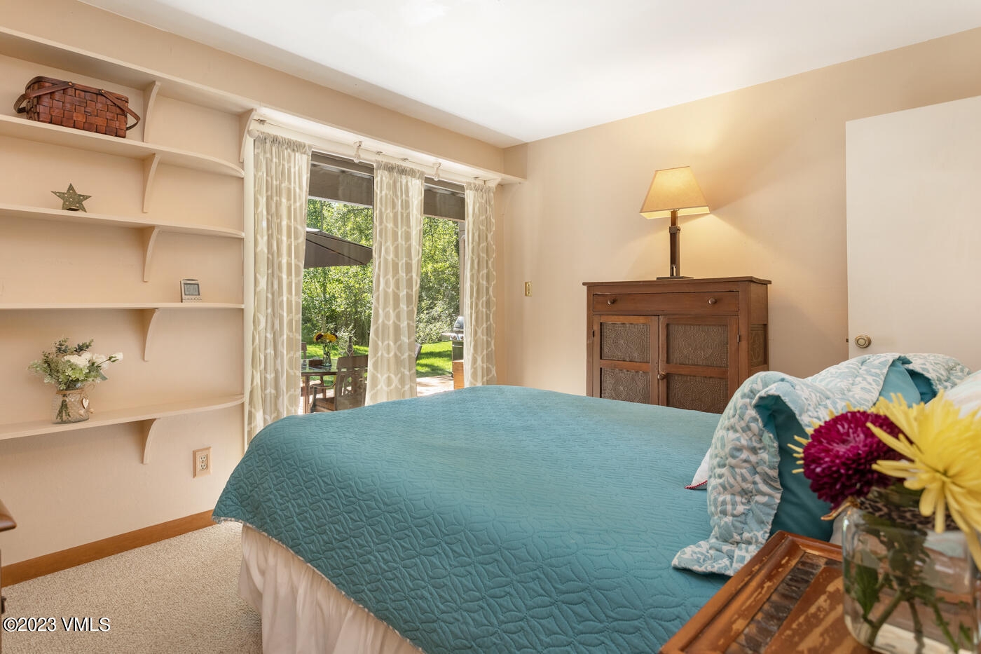 945 Red Sandstone Road B3