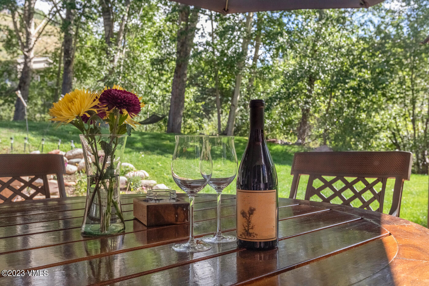 945 Red Sandstone Road B3