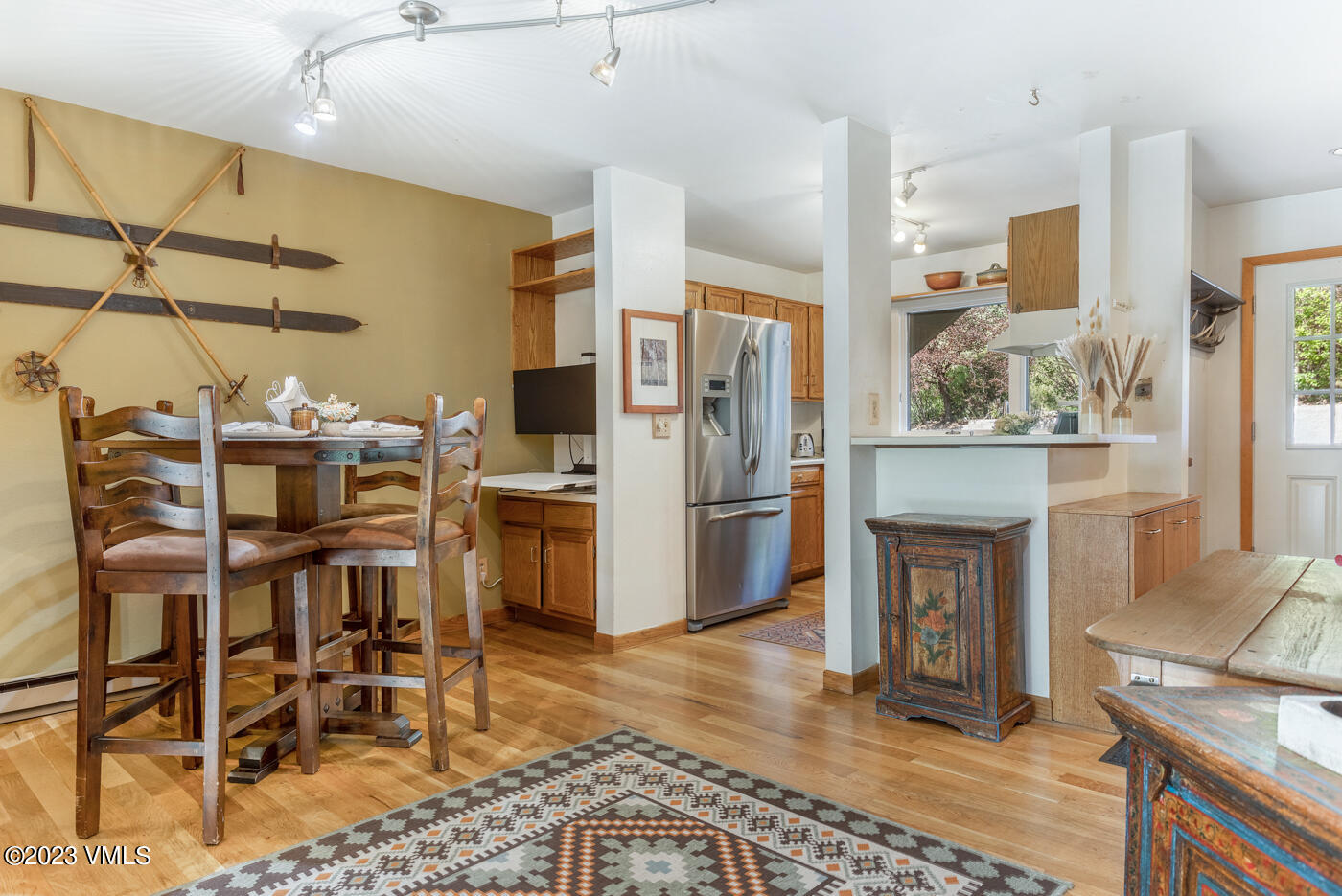 945 Red Sandstone Road B3