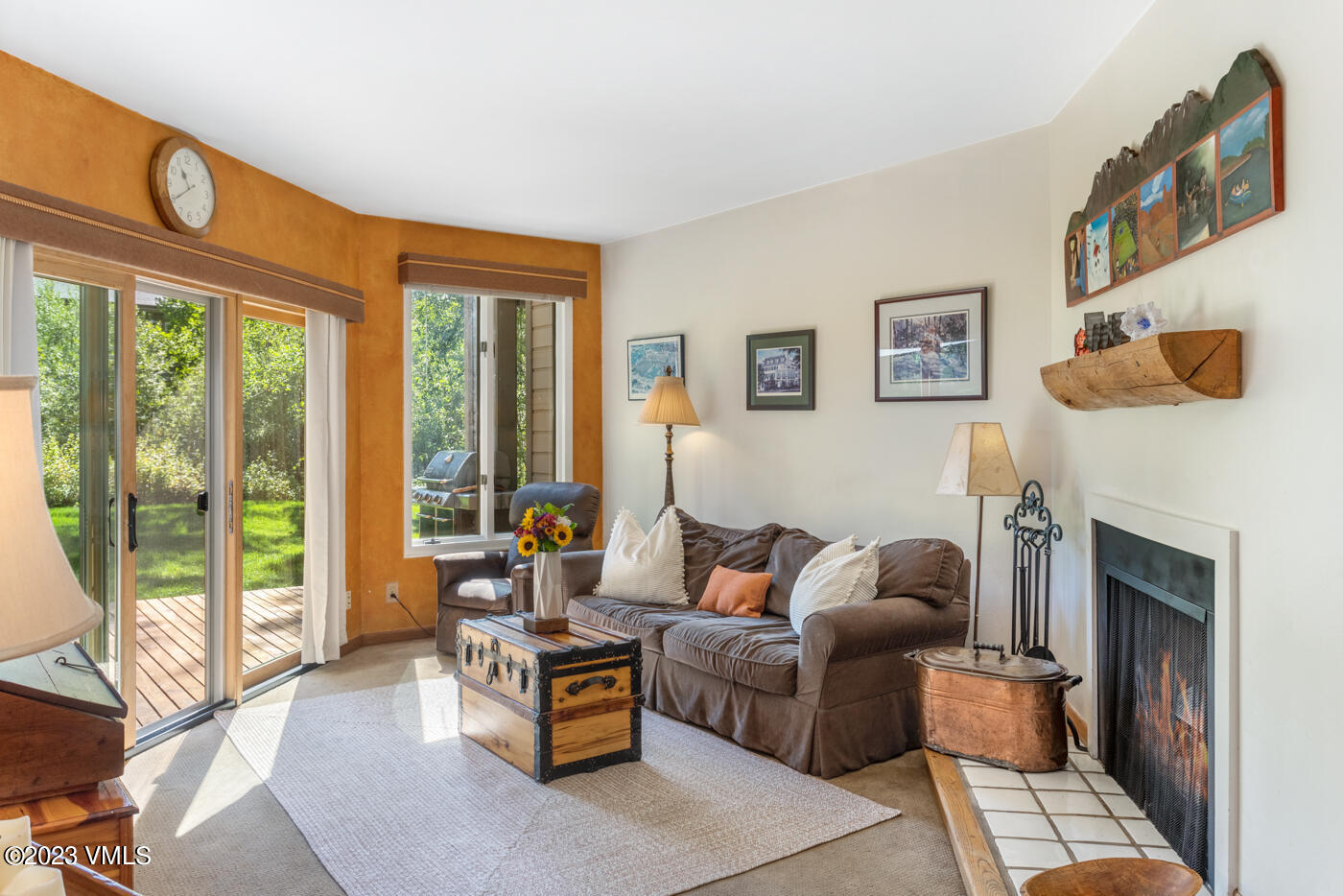 945 Red Sandstone Road B3