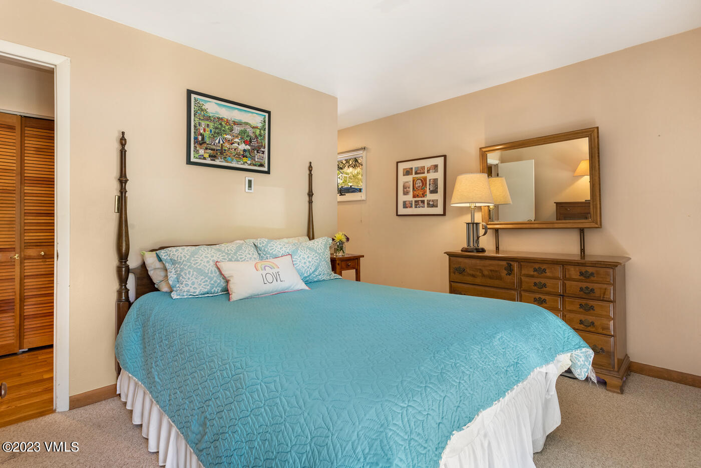 945 Red Sandstone Road B3