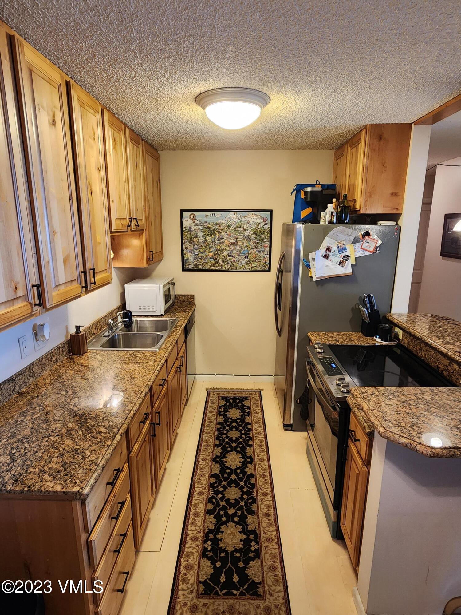 998 W Beaver Creek A307