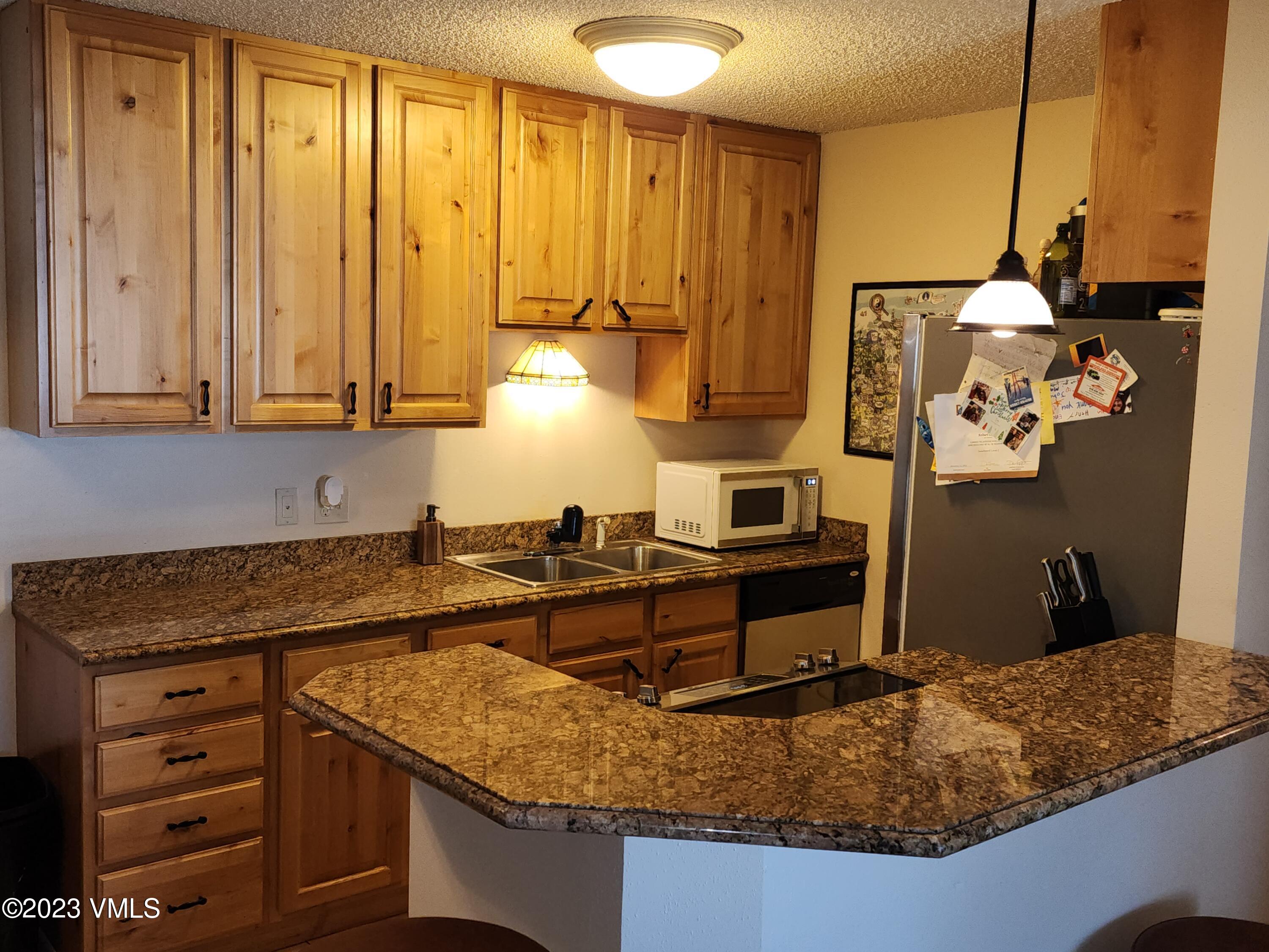 998 W Beaver Creek A307