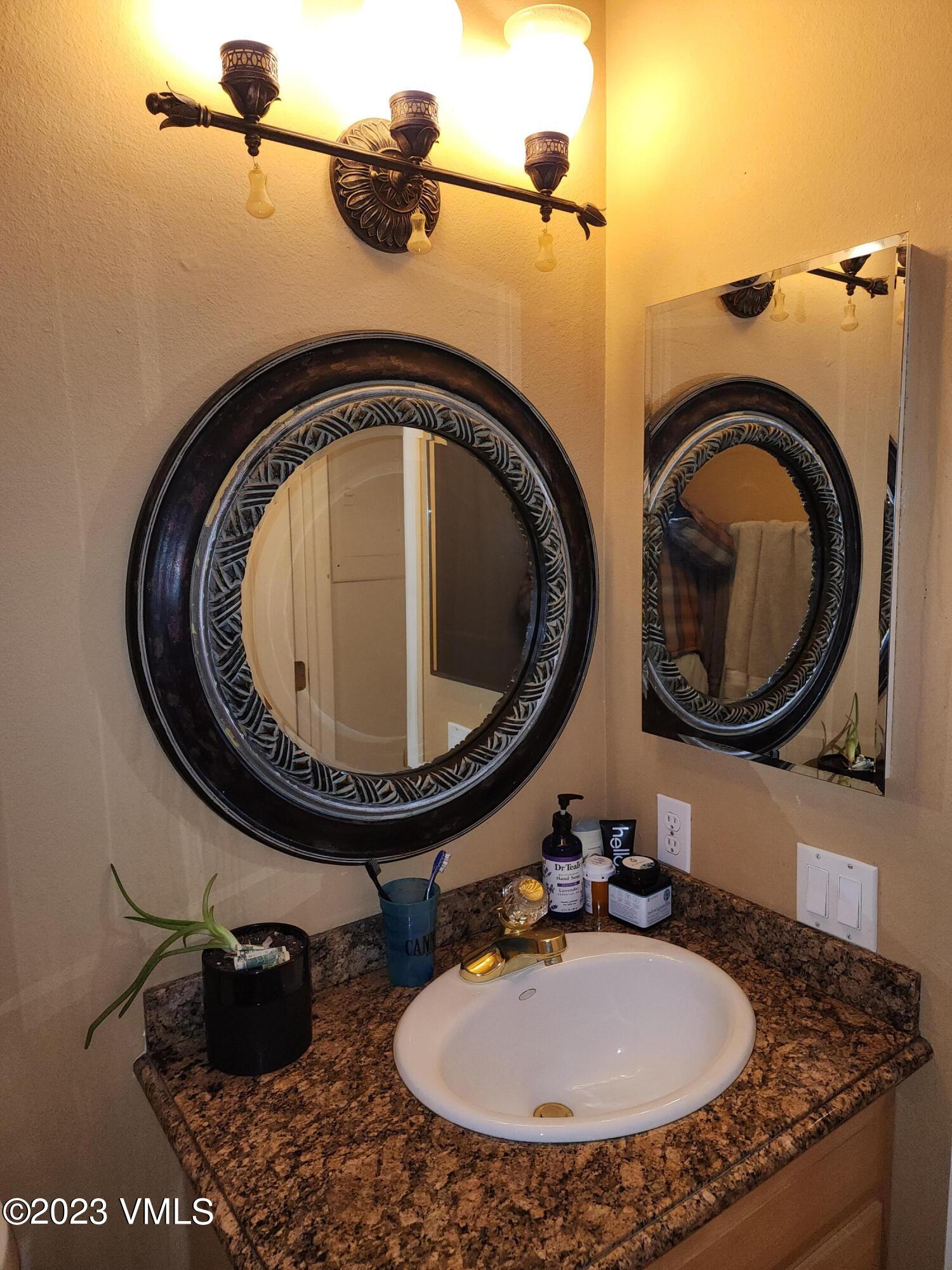 998 W Beaver Creek A307