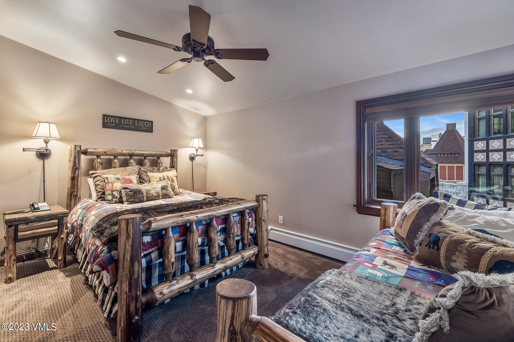 660 Lionshead Place, 325