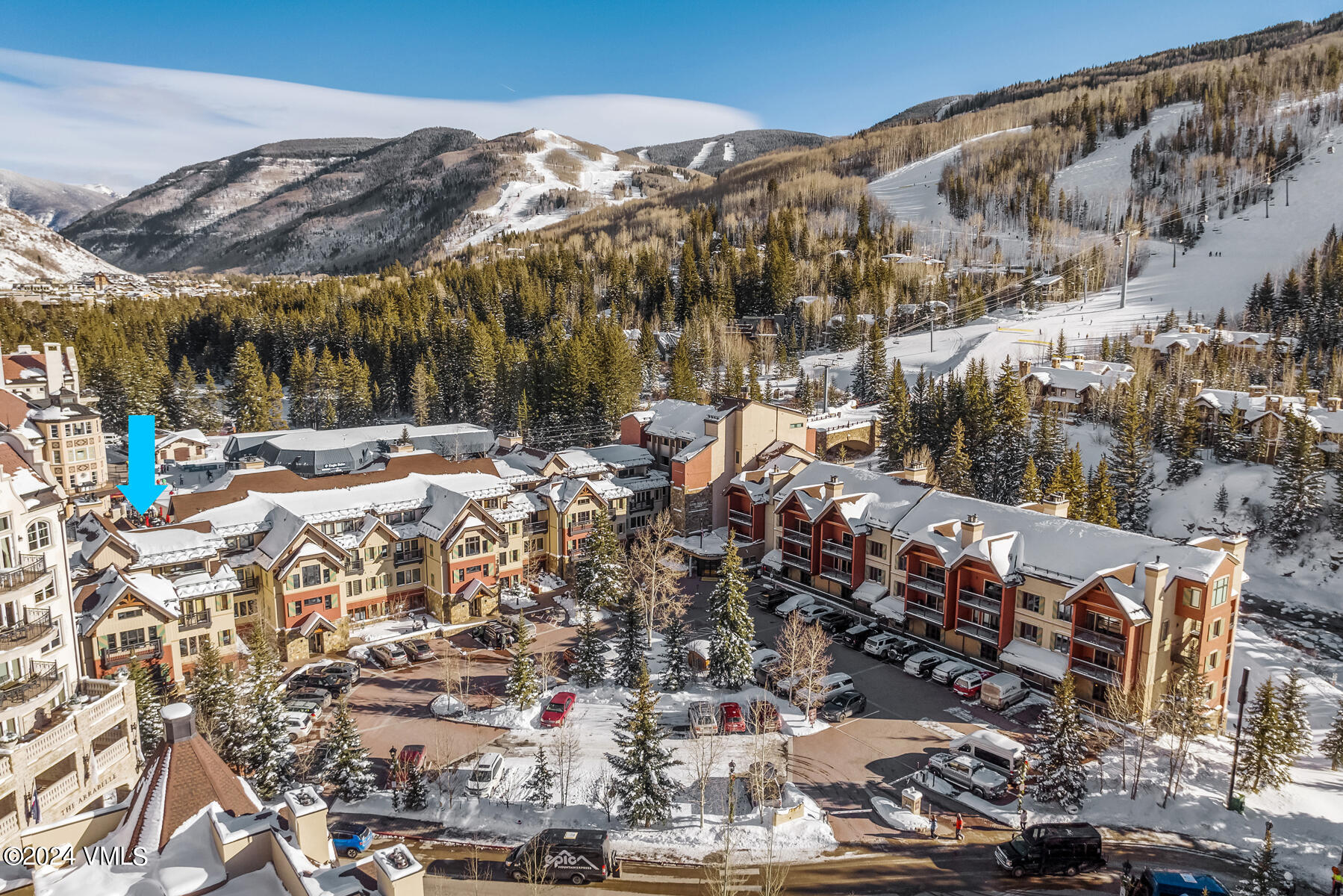 660 Lionshead Place, 325