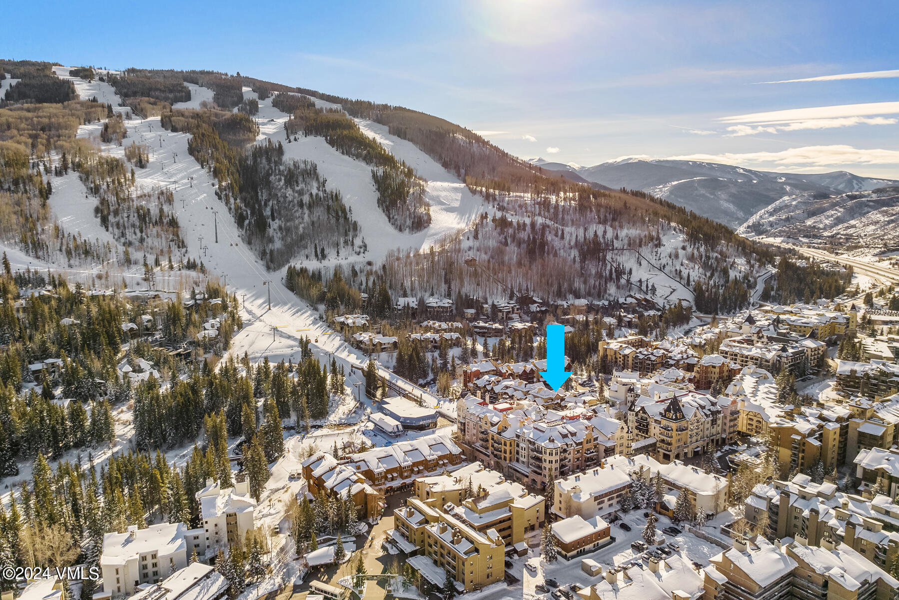 660 Lionshead Place, 325