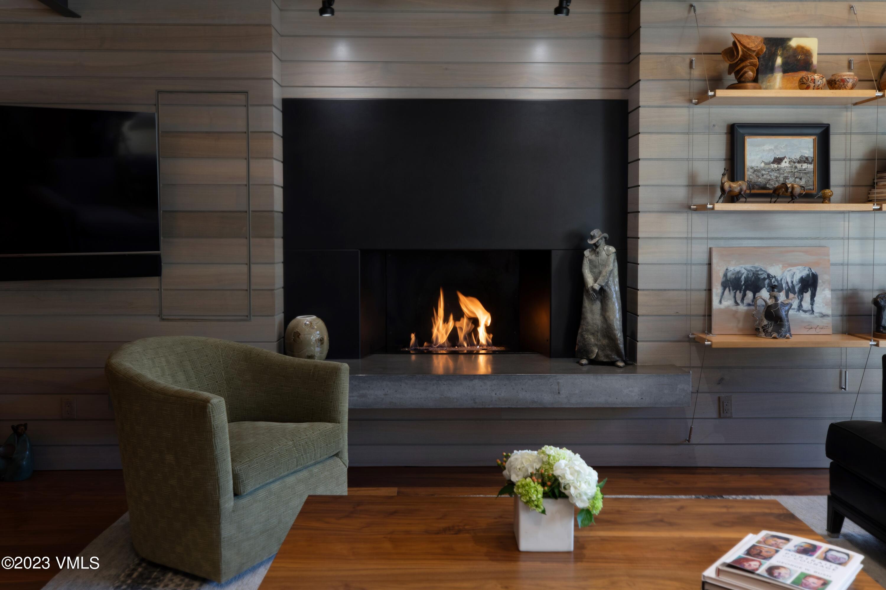 62 E Meadow Drive 350