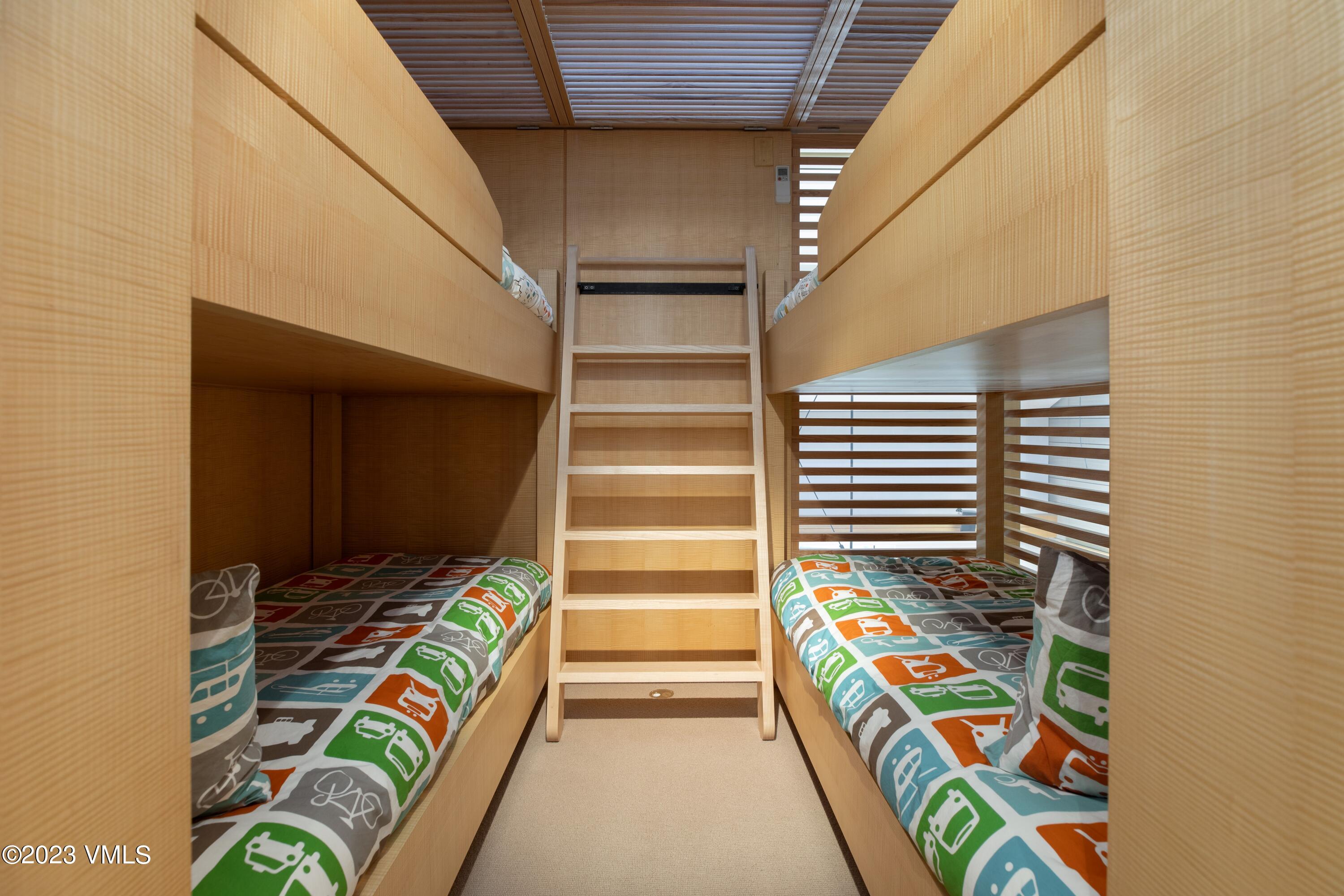 62 E Meadow Drive 350