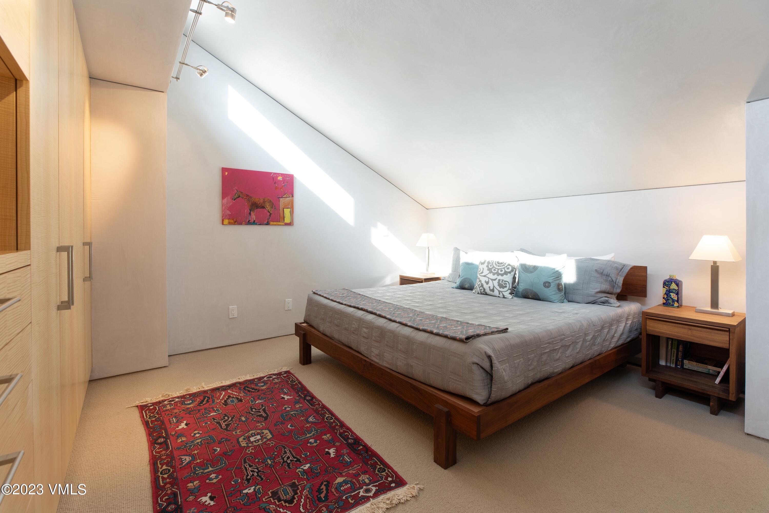 62 E Meadow Drive 350