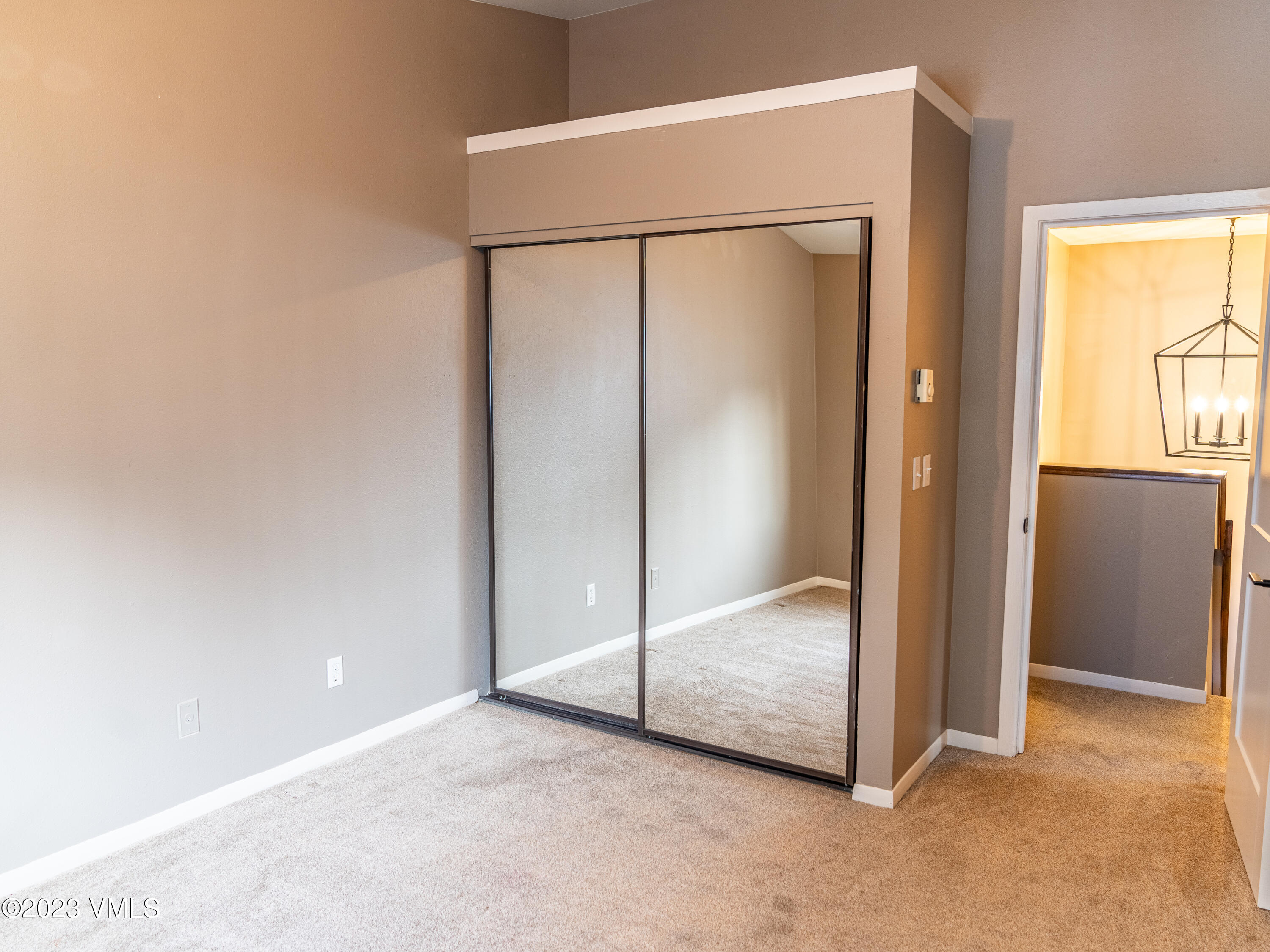 1019 Edwards Village 13