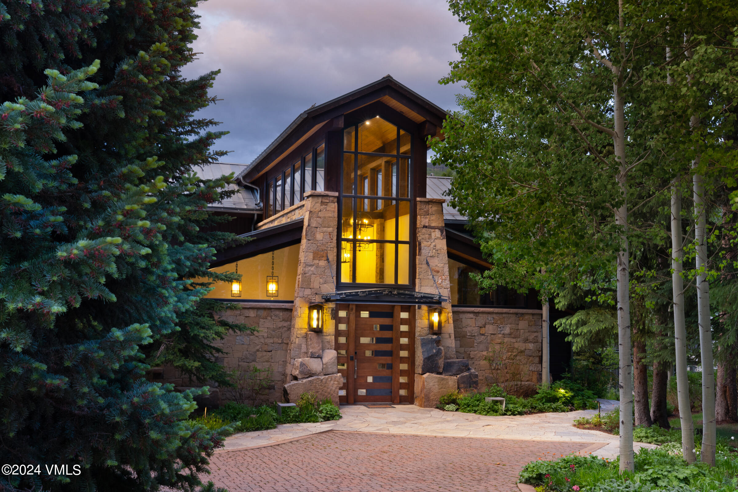 107 Rockledge Road | SOLD