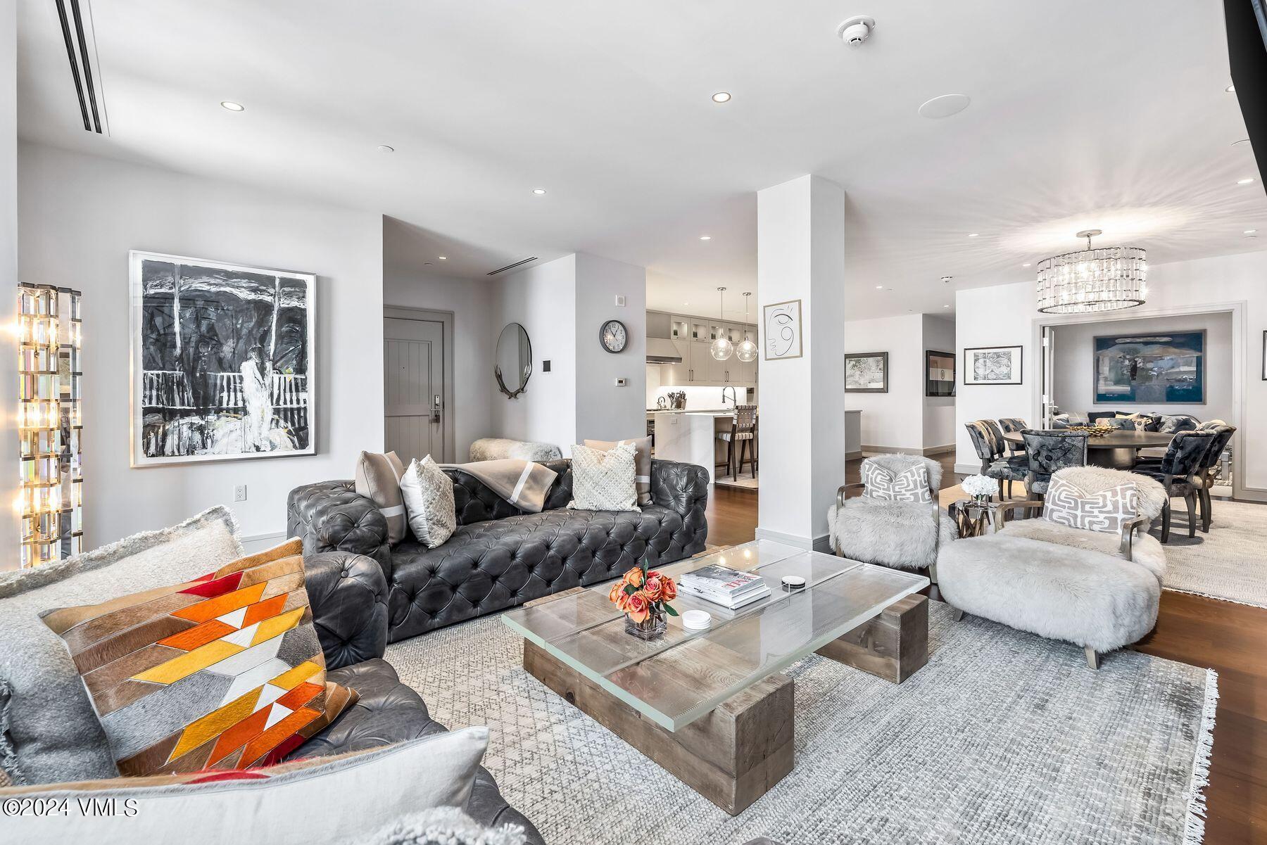 141 E Meadow Drive, 7A West