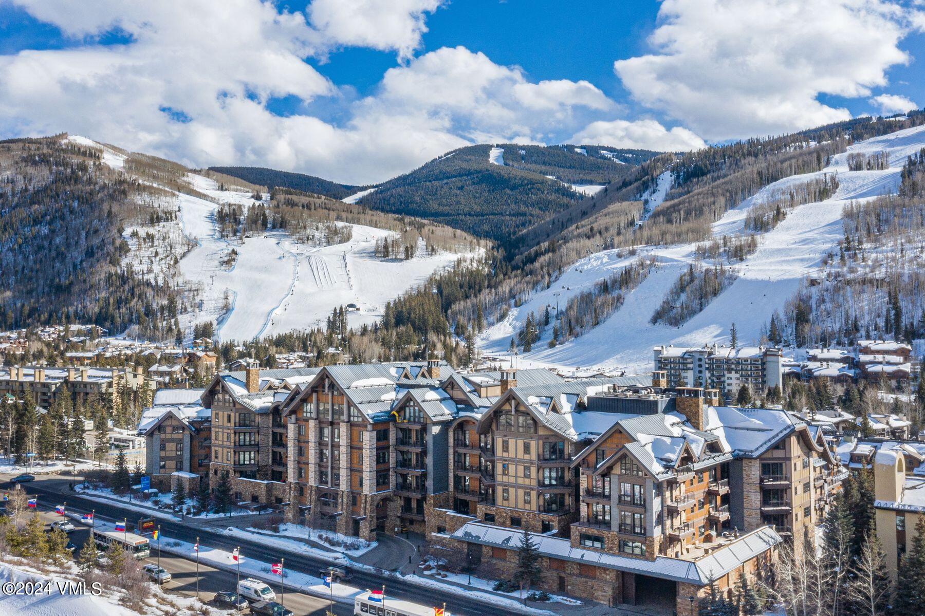 141 E Meadow Drive, 7A West