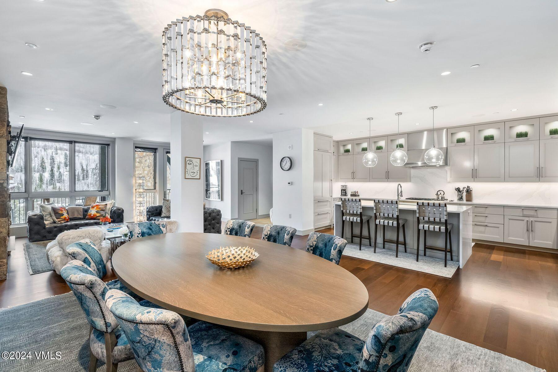 141 E Meadow Drive, 7A West