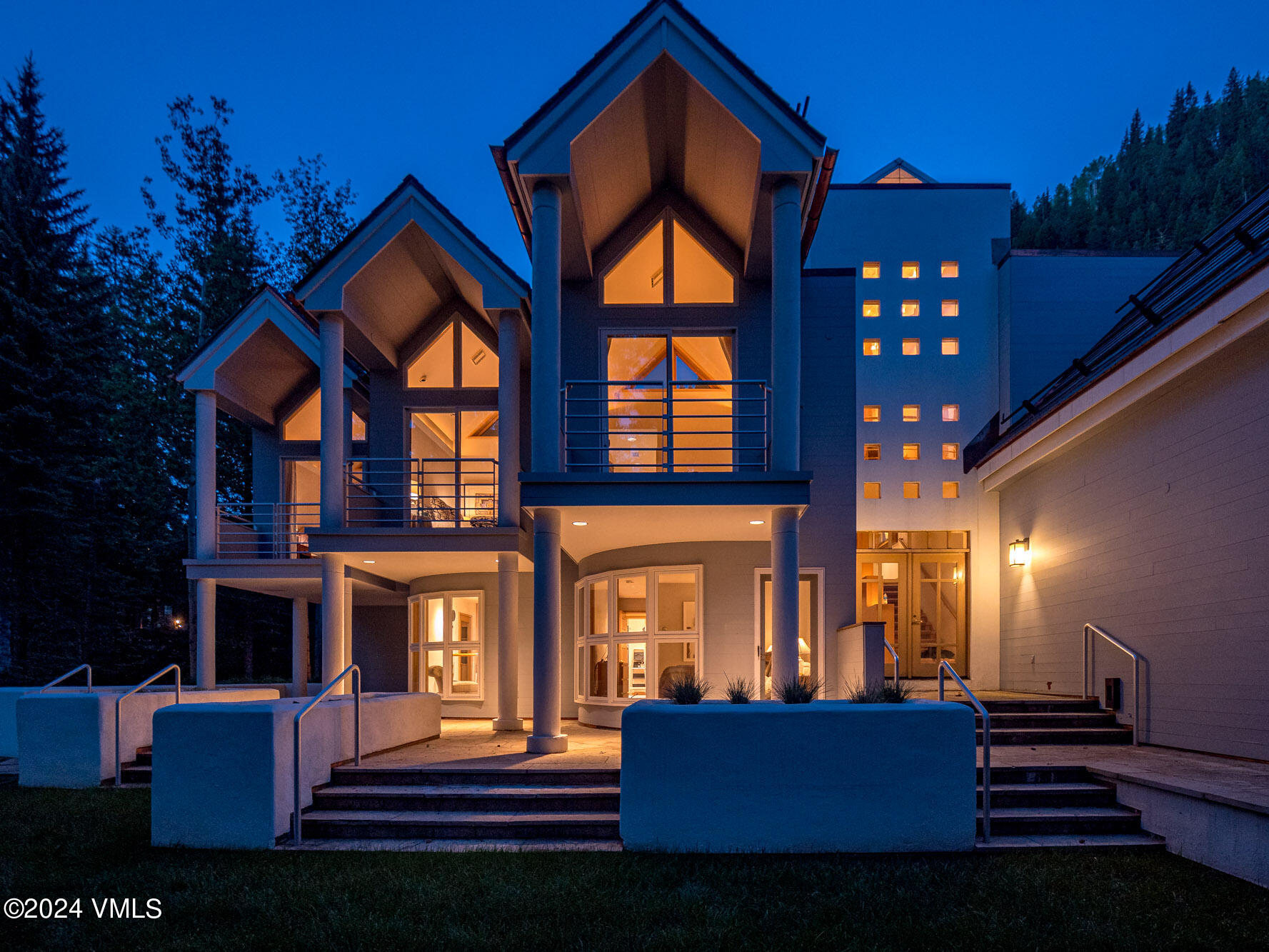 4249 Nugget Lane | SOLD