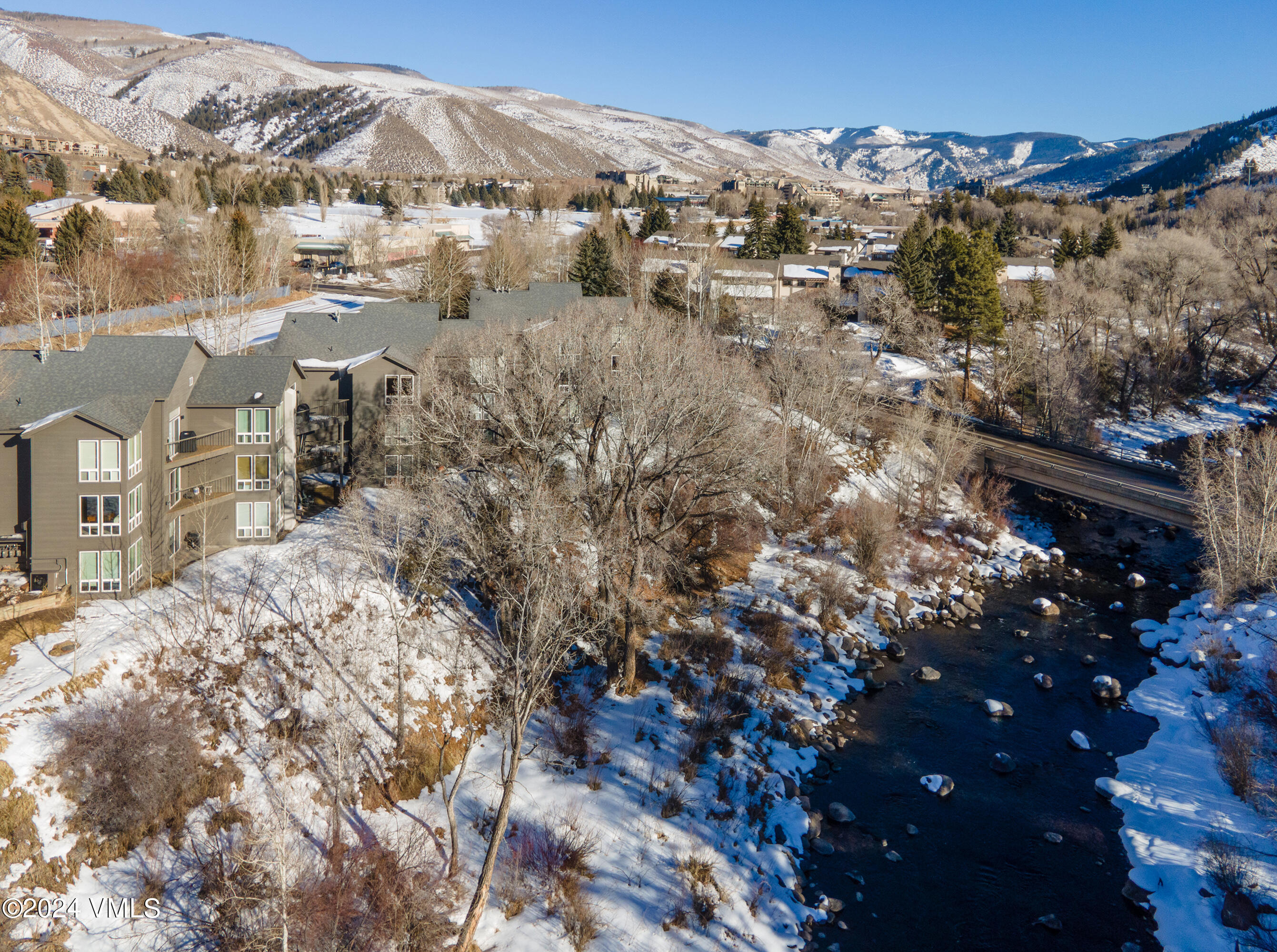 971 W Beaver Creek Boulevard, C4