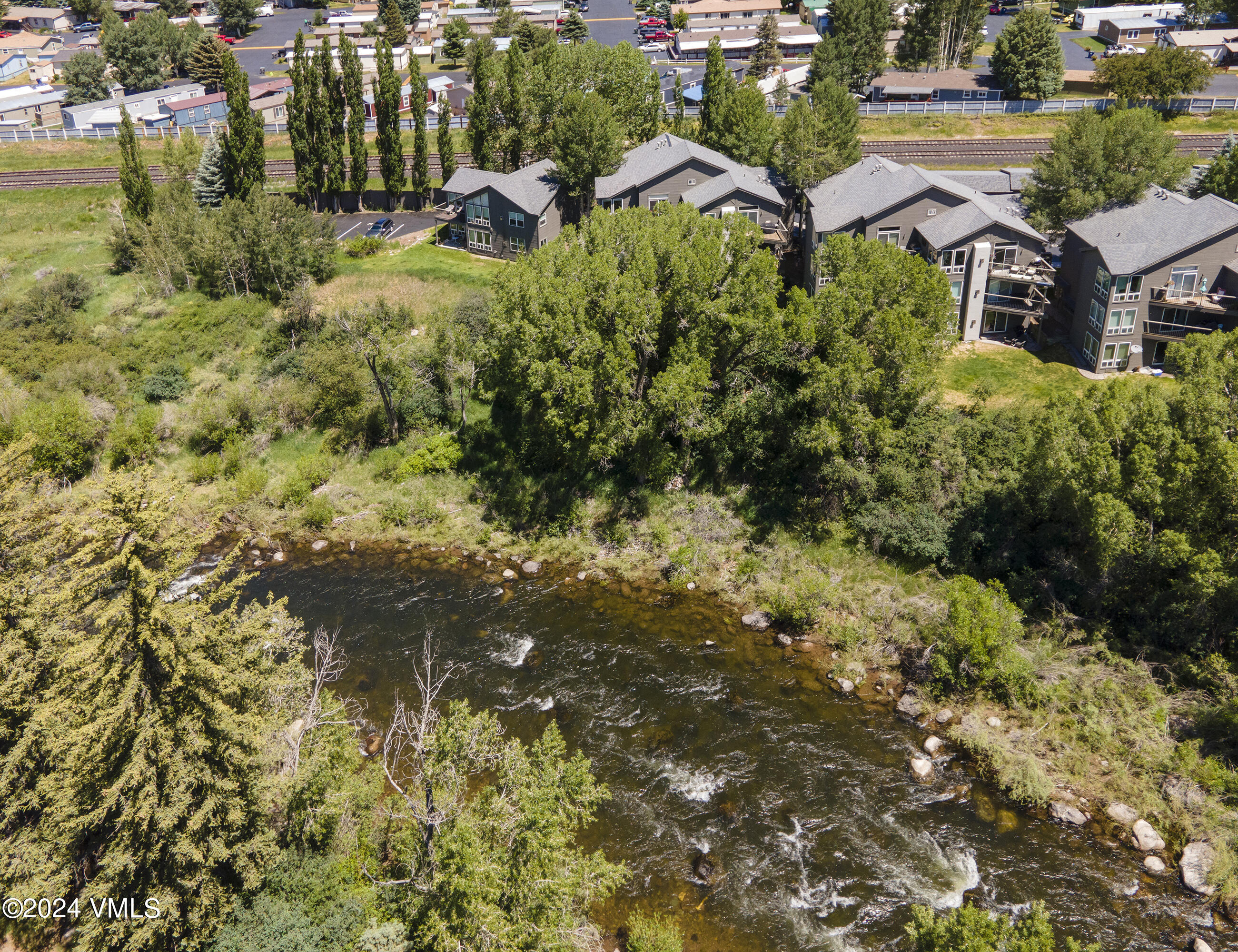 971 W Beaver Creek Boulevard, C4