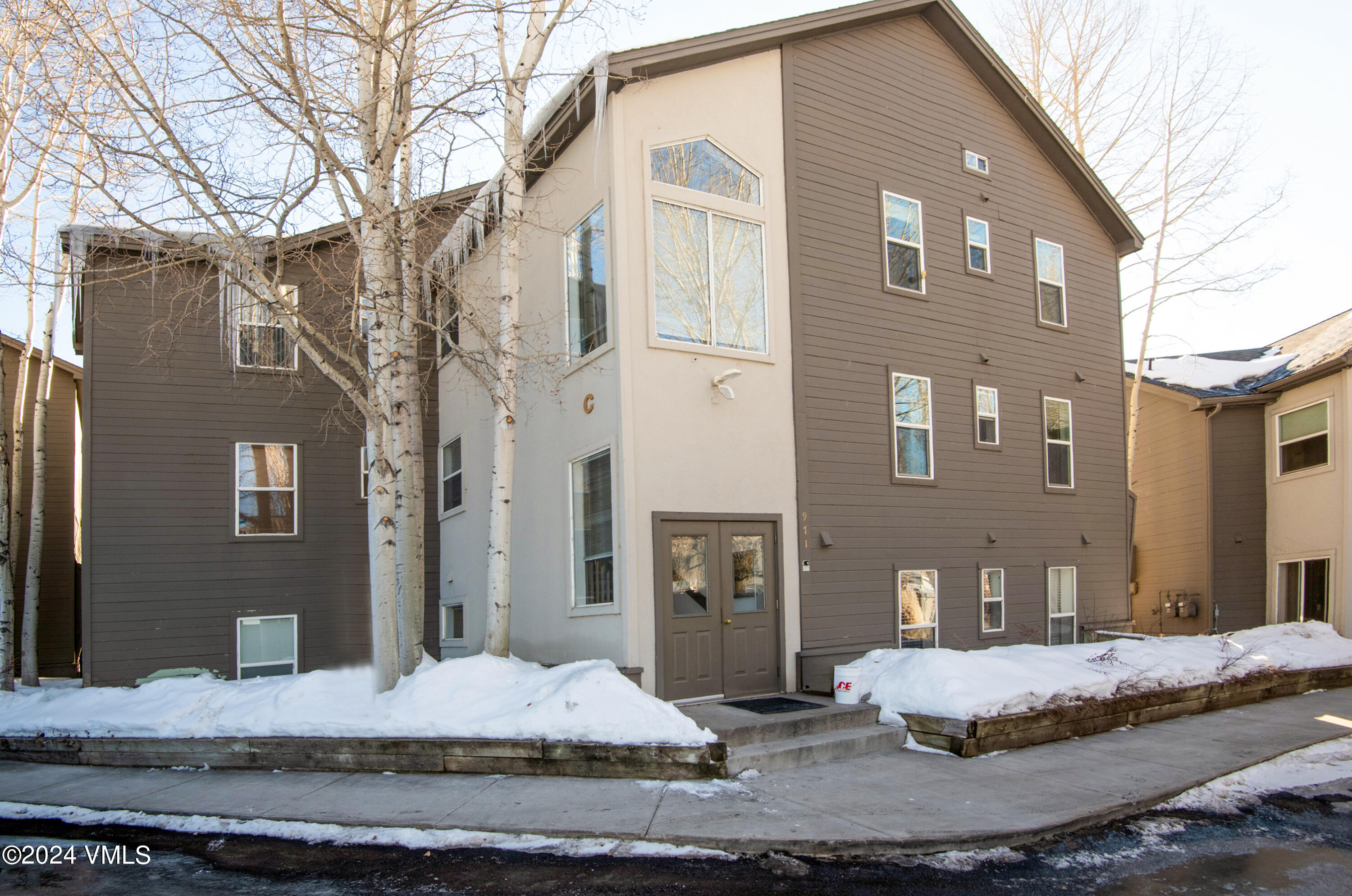 971 W Beaver Creek Boulevard, C4