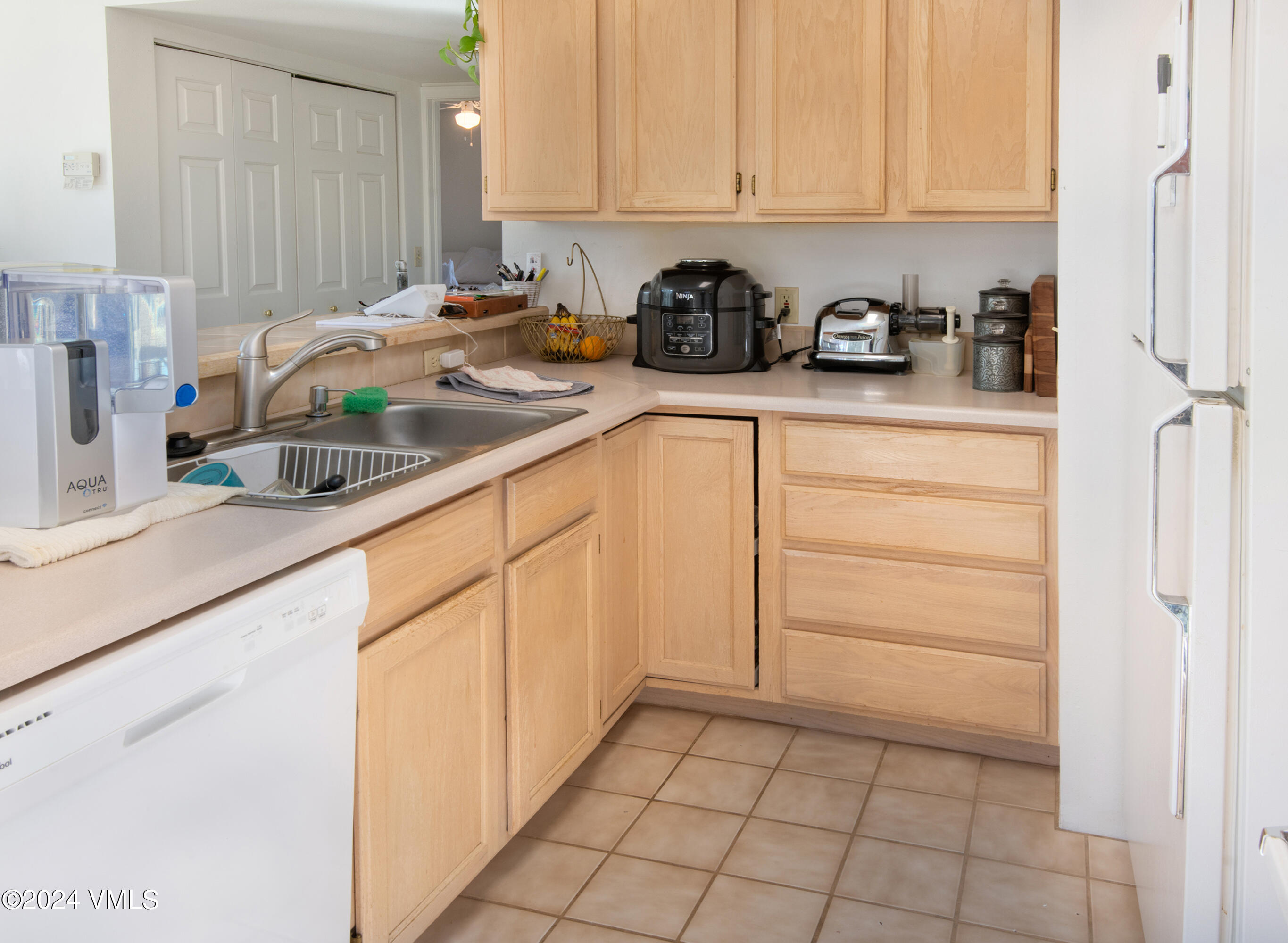 971 W Beaver Creek Boulevard, C4