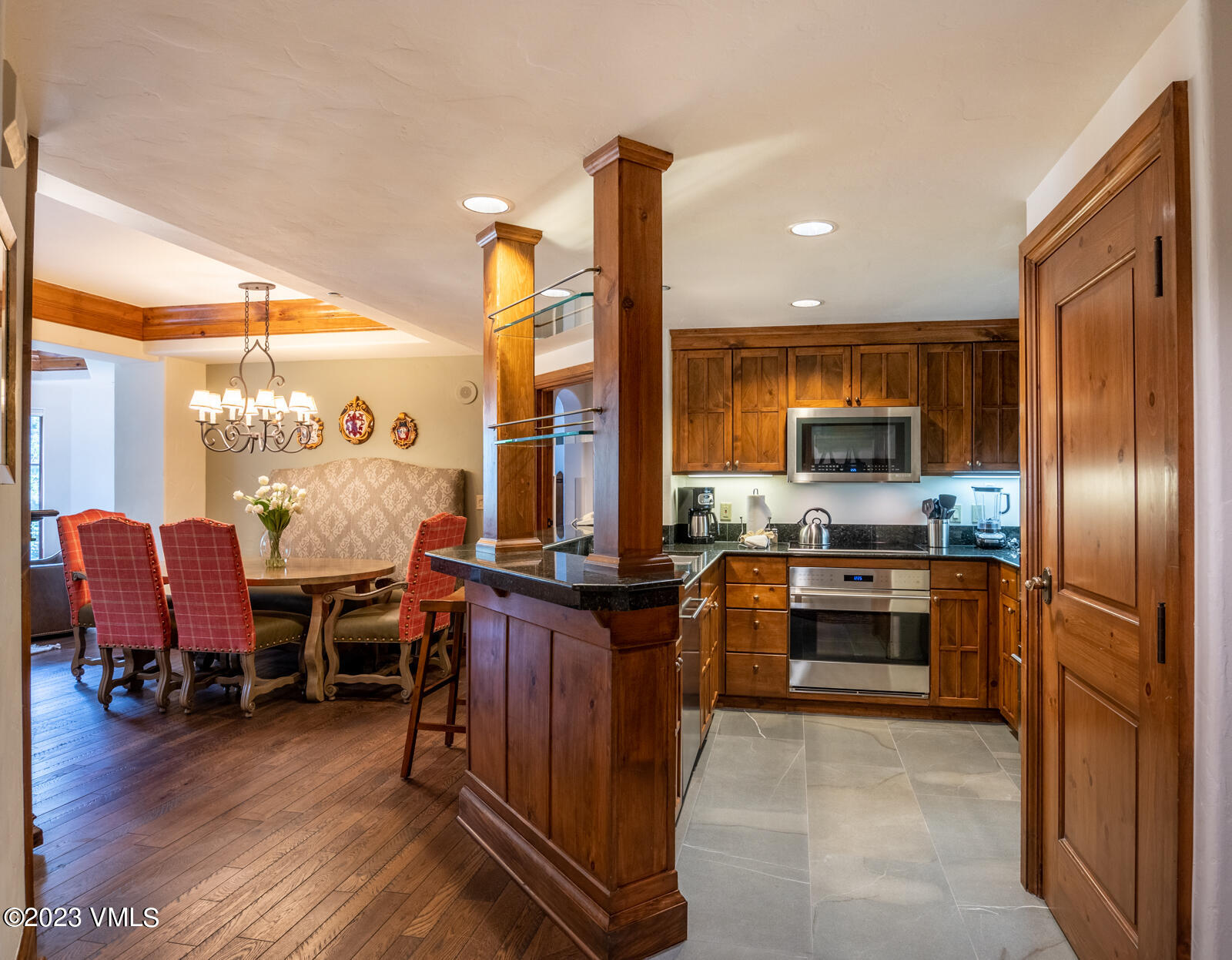 242 E Meadow Drive, 104-8