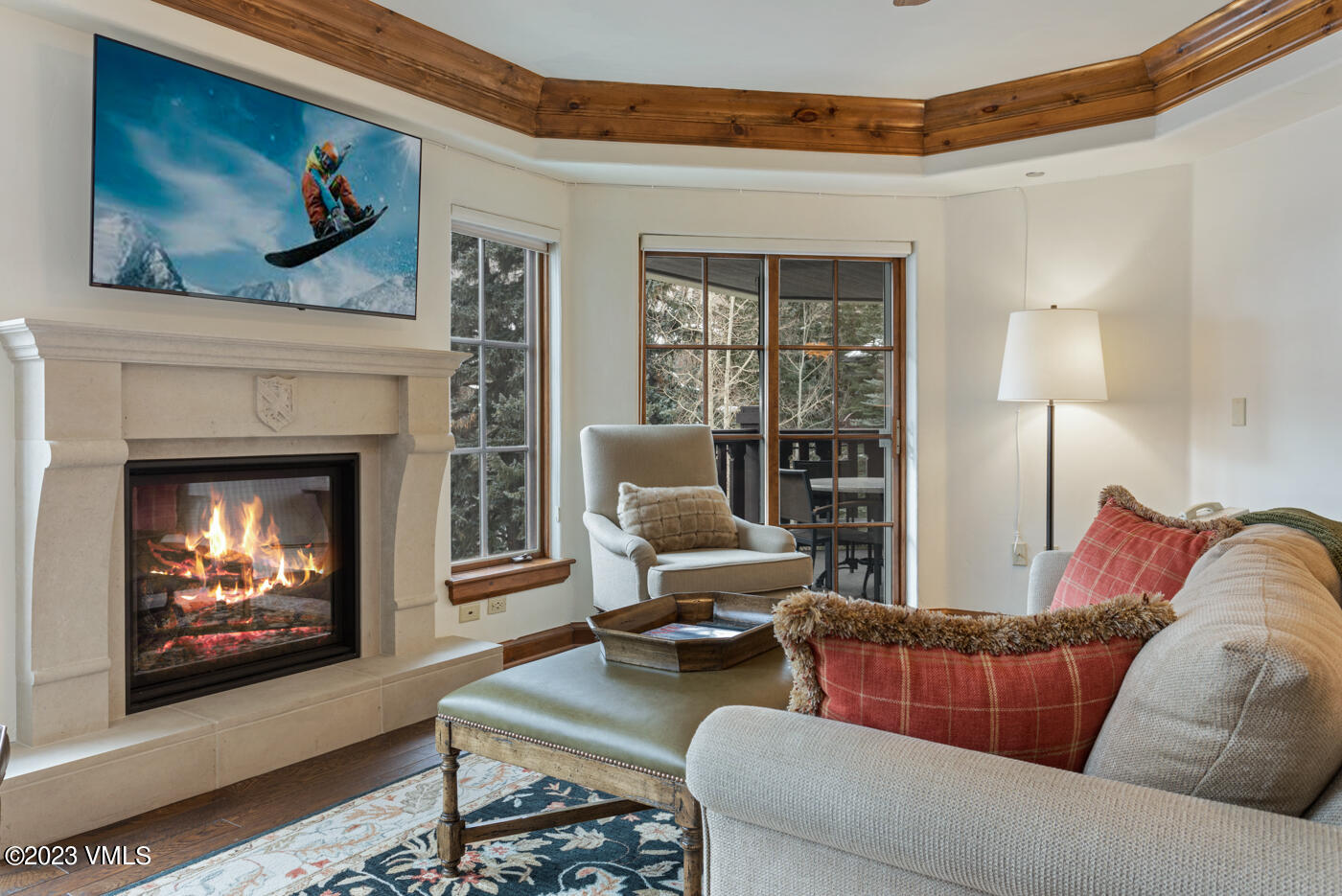 242 E Meadow Drive, 104-8