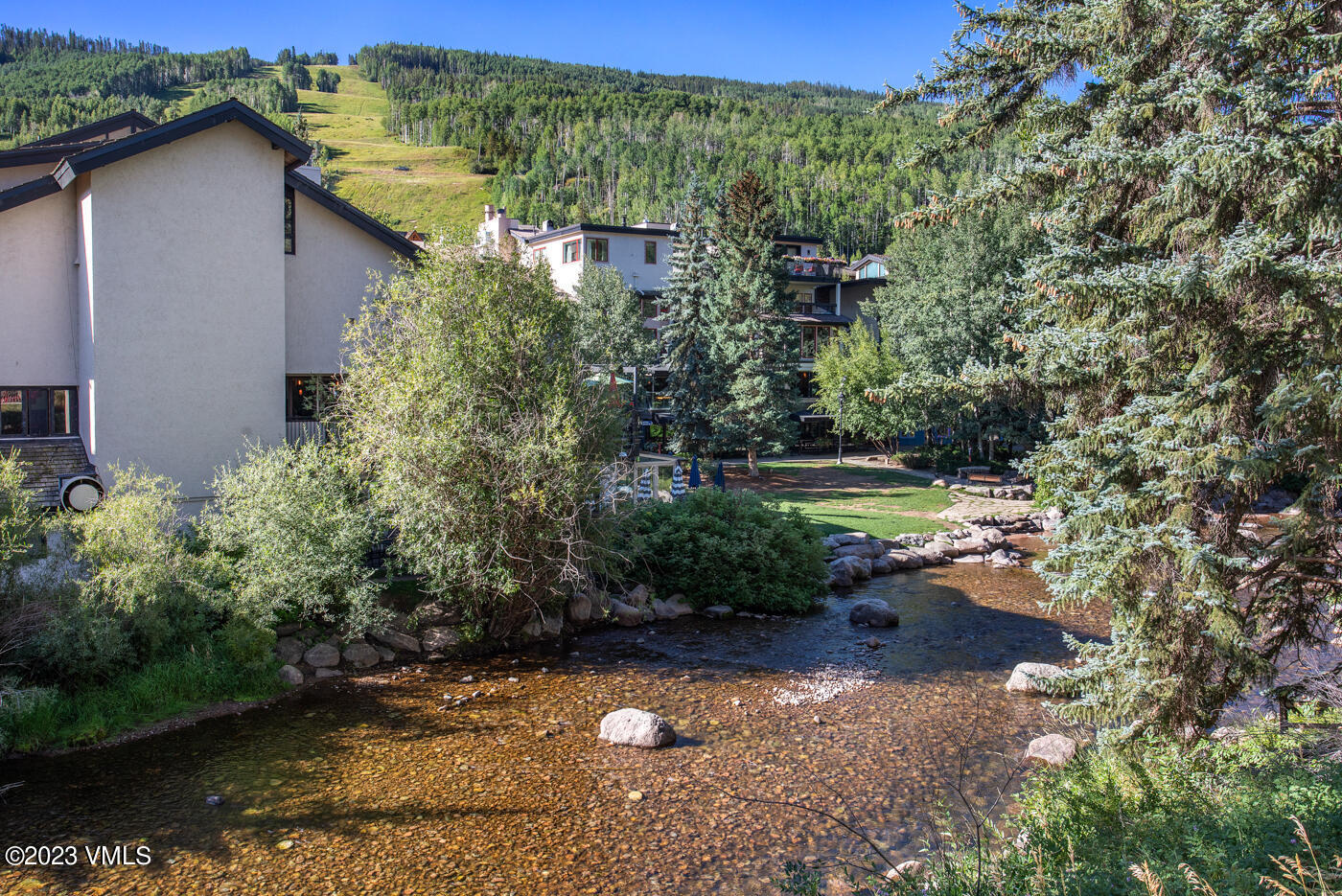 242 E Meadow Drive, 104-8