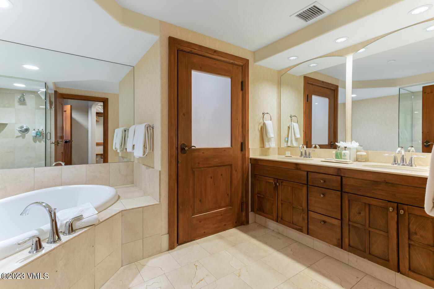 242 E Meadow Drive, 104-8