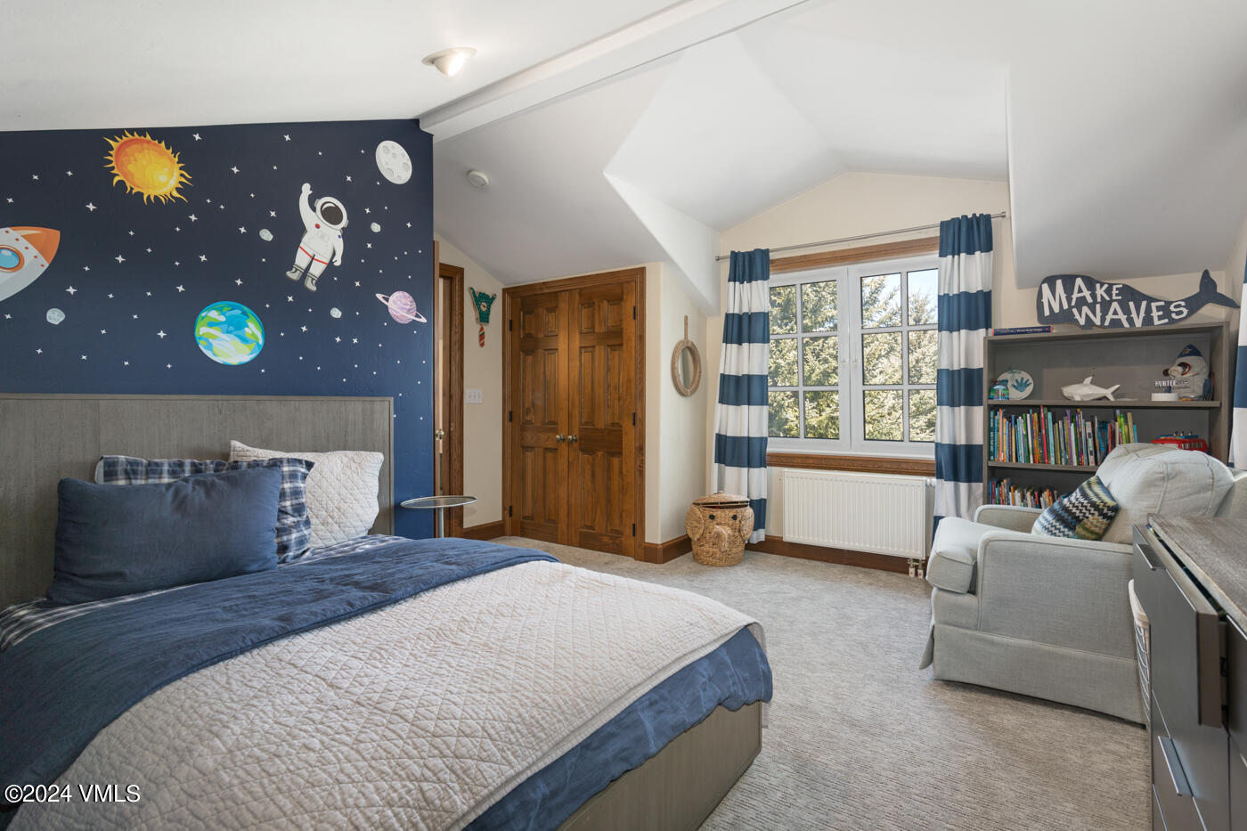 111 Castle Peak Lane