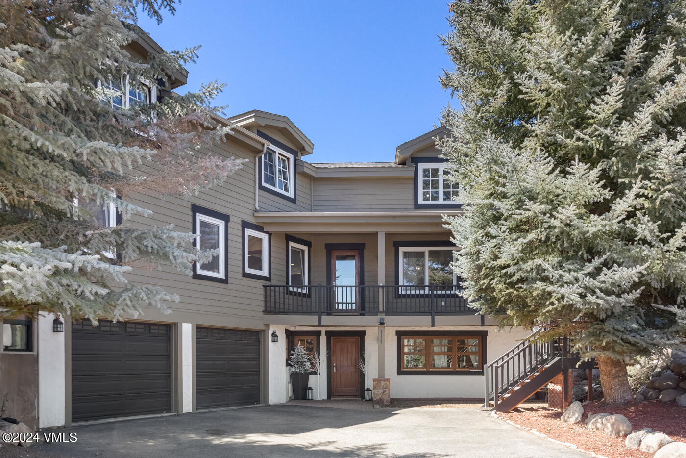 111 Castle Peak Lane