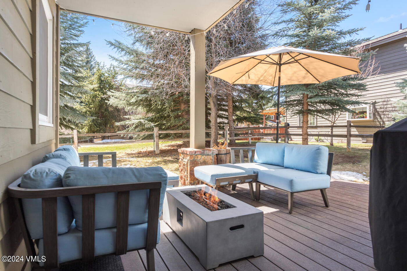 111 Castle Peak Lane