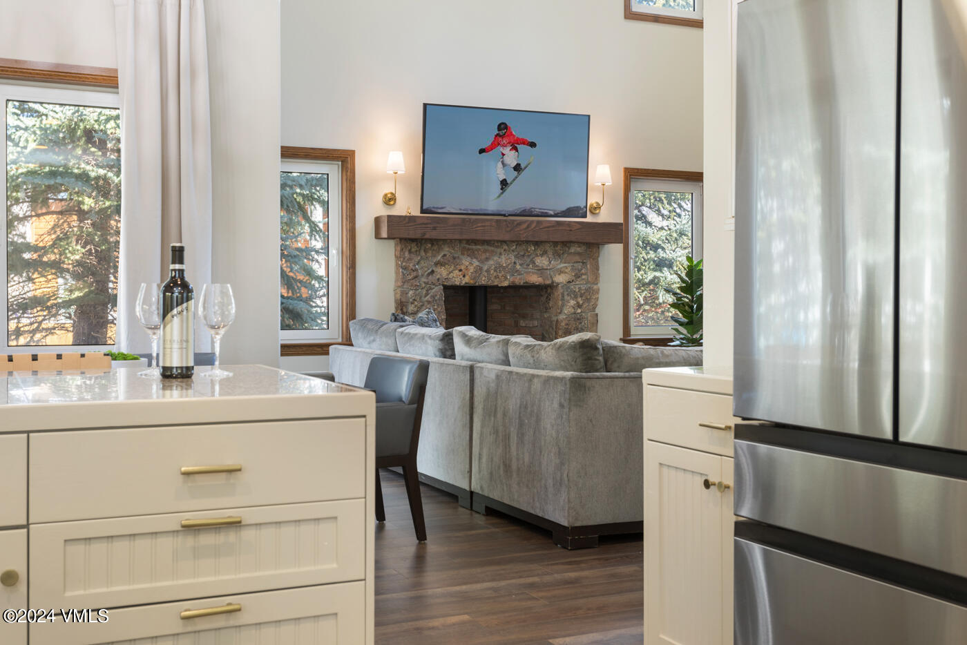 111 Castle Peak Lane